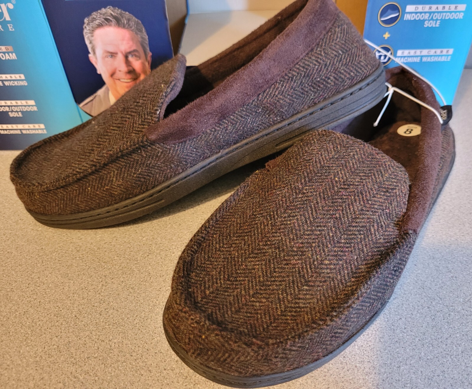 NEW ISOTONER SIGNATURE MEN'S DAN MARINO COLLECTION MEN'S SLIPPERS, SIZE 8-9