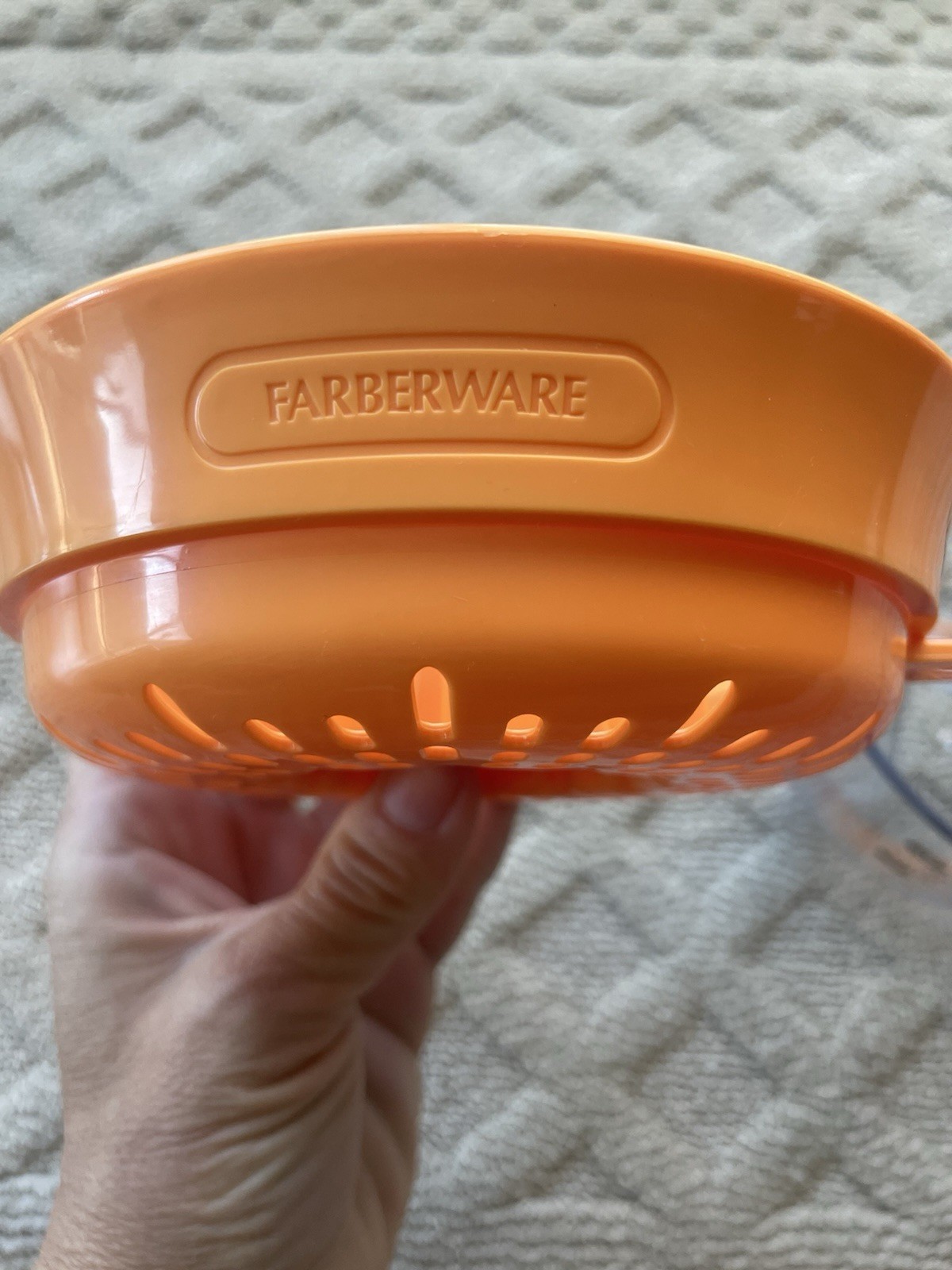 Farberware Professional 2 Cup Citrus Juicer with Easy Read Design