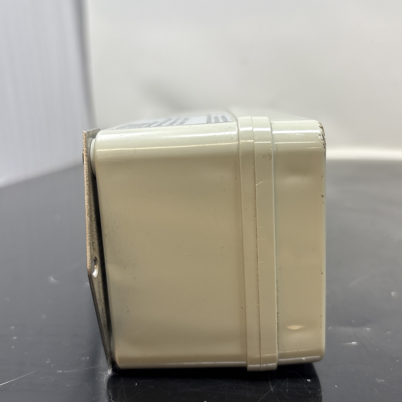 Hedland Transit Time Flowmeter 73100 HTTF2-YA1-NN