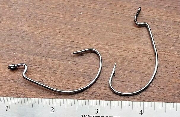 25ct 5/0 Worm Hooks EWG EXTRA WIDE GAP BLACK NICKEL OFF SET 2X STRONG
