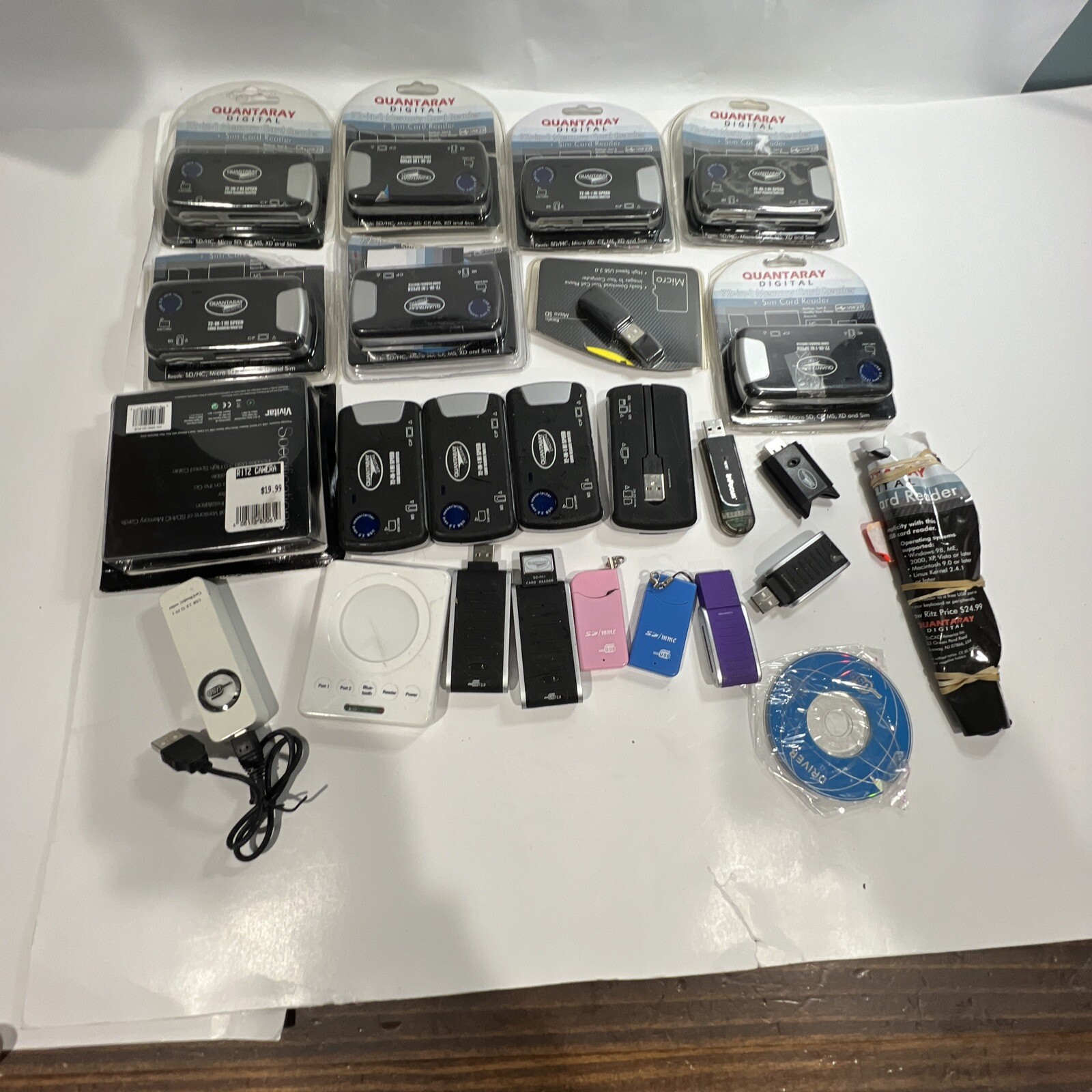 Camera Memory Card Readers Mixed Lot (ALL RETURNS/DEFECTIVE)