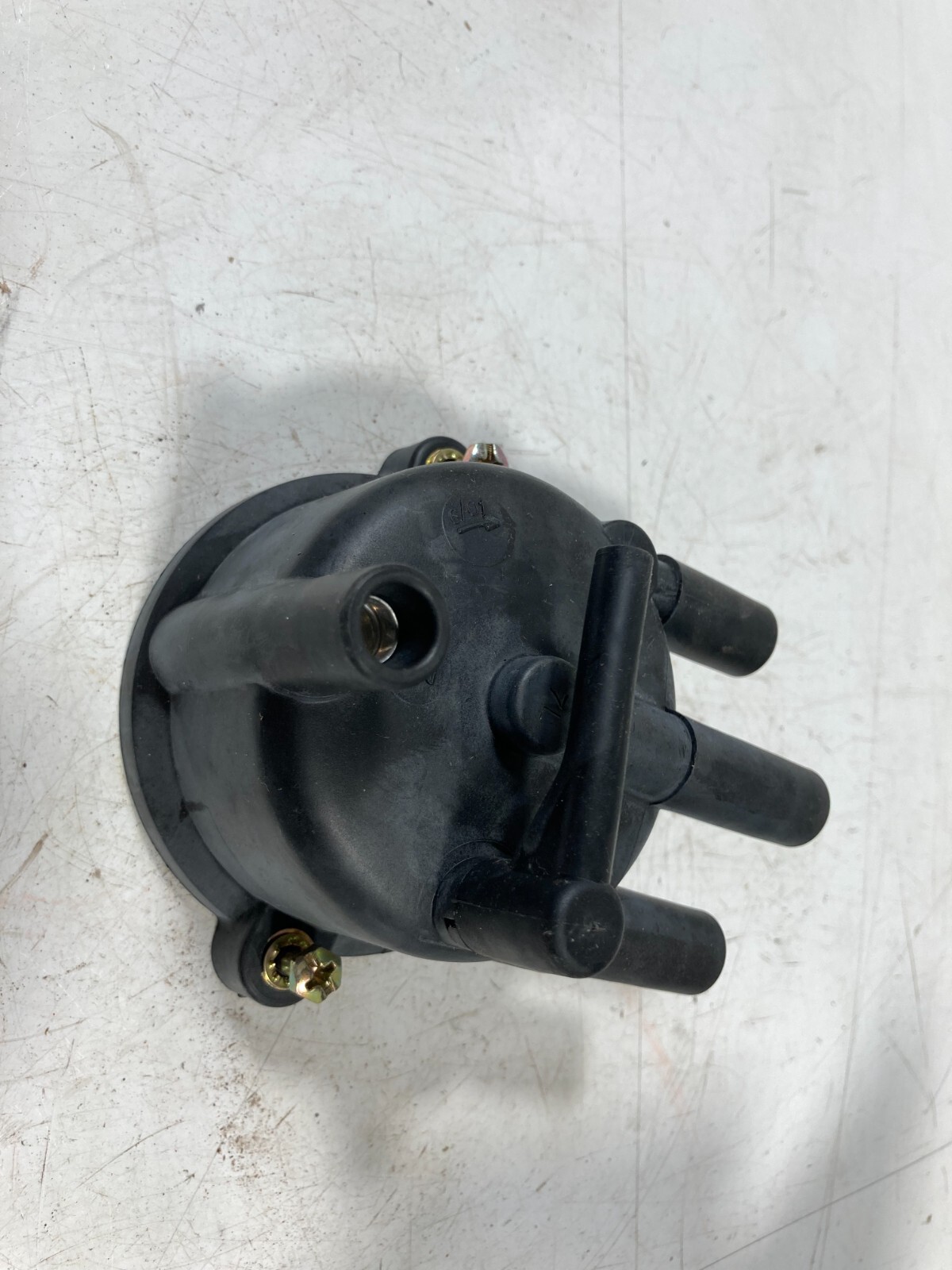 Distributor cap Int 46935 / Peid 9738 nos