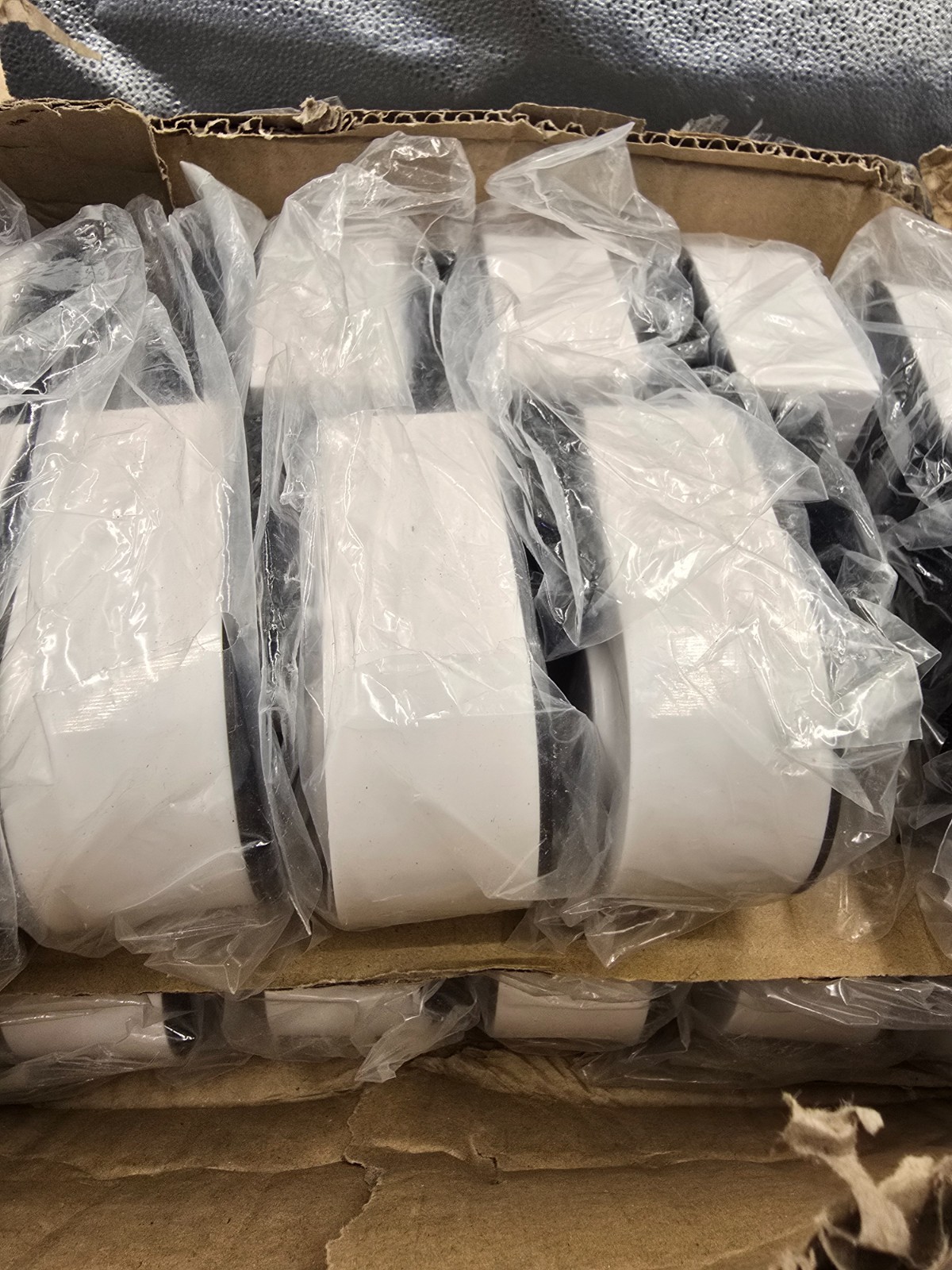 (QTY 24) Sennco Solutions 6270013 Universal Stage Pack Assembly