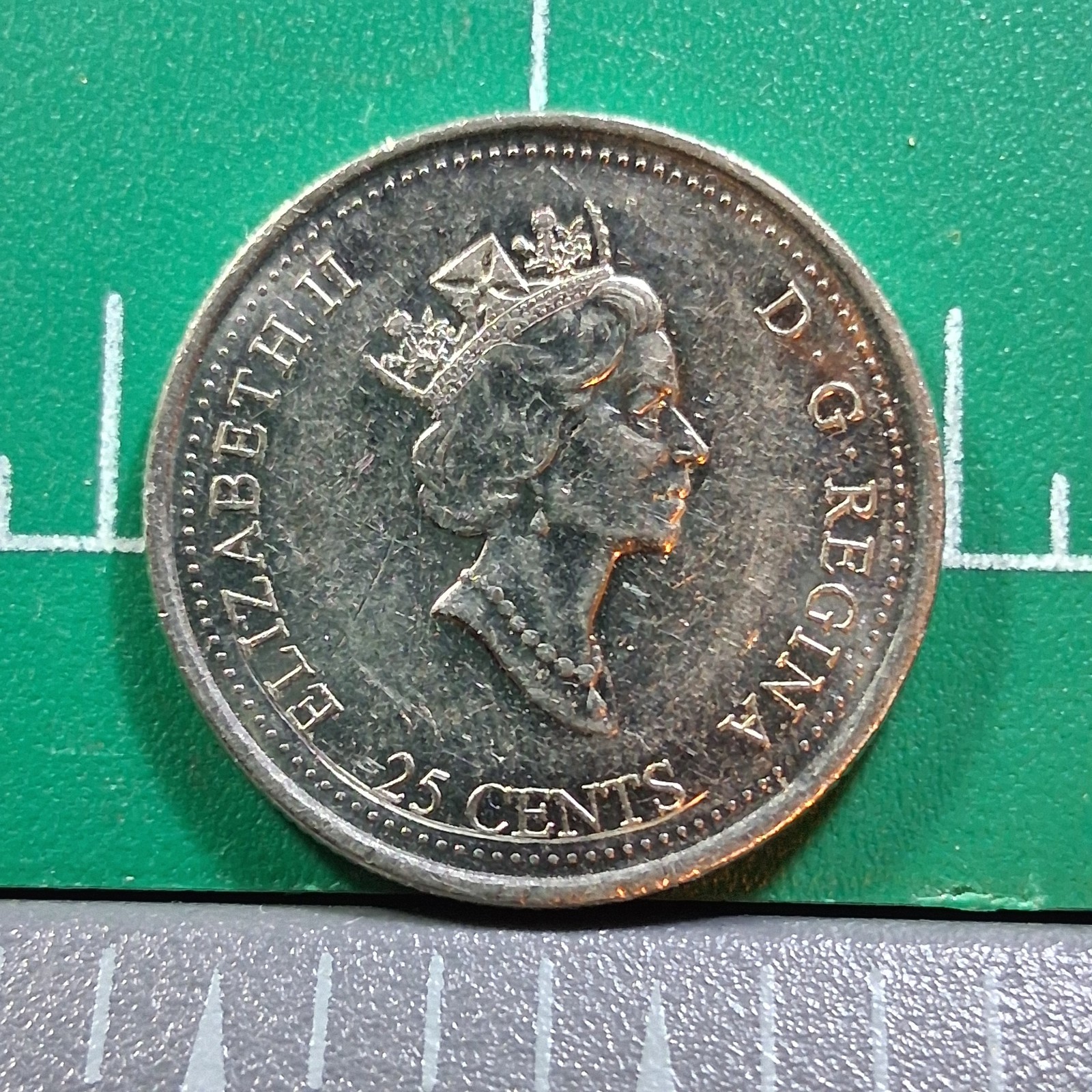 1999 Canada Elizabeth II / Arctic Harvest 25 Cents Currency Coin