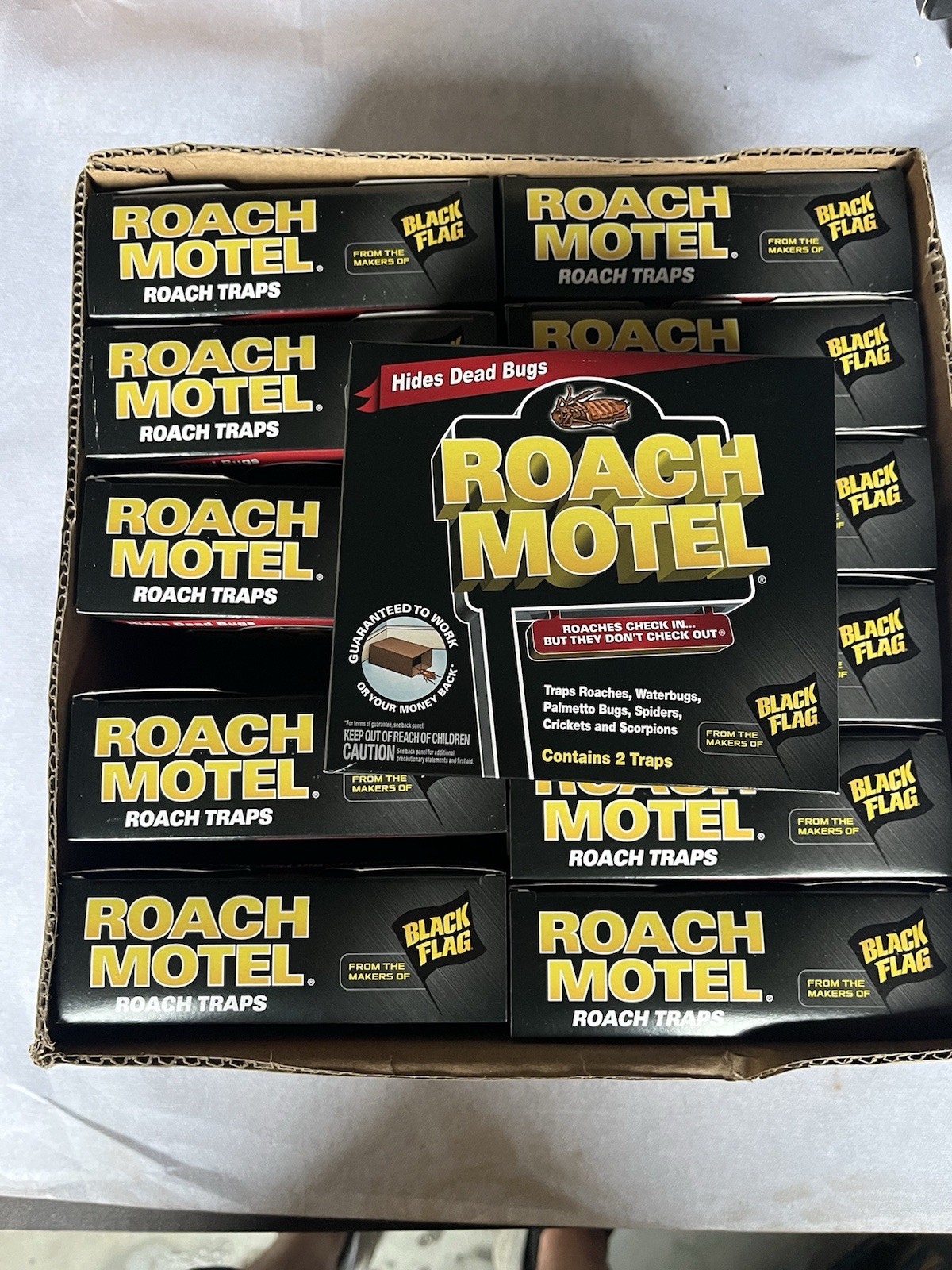 12 Lot Black Flag Roach Motels Cockroach Bug bait Glue Trap Spider Motel