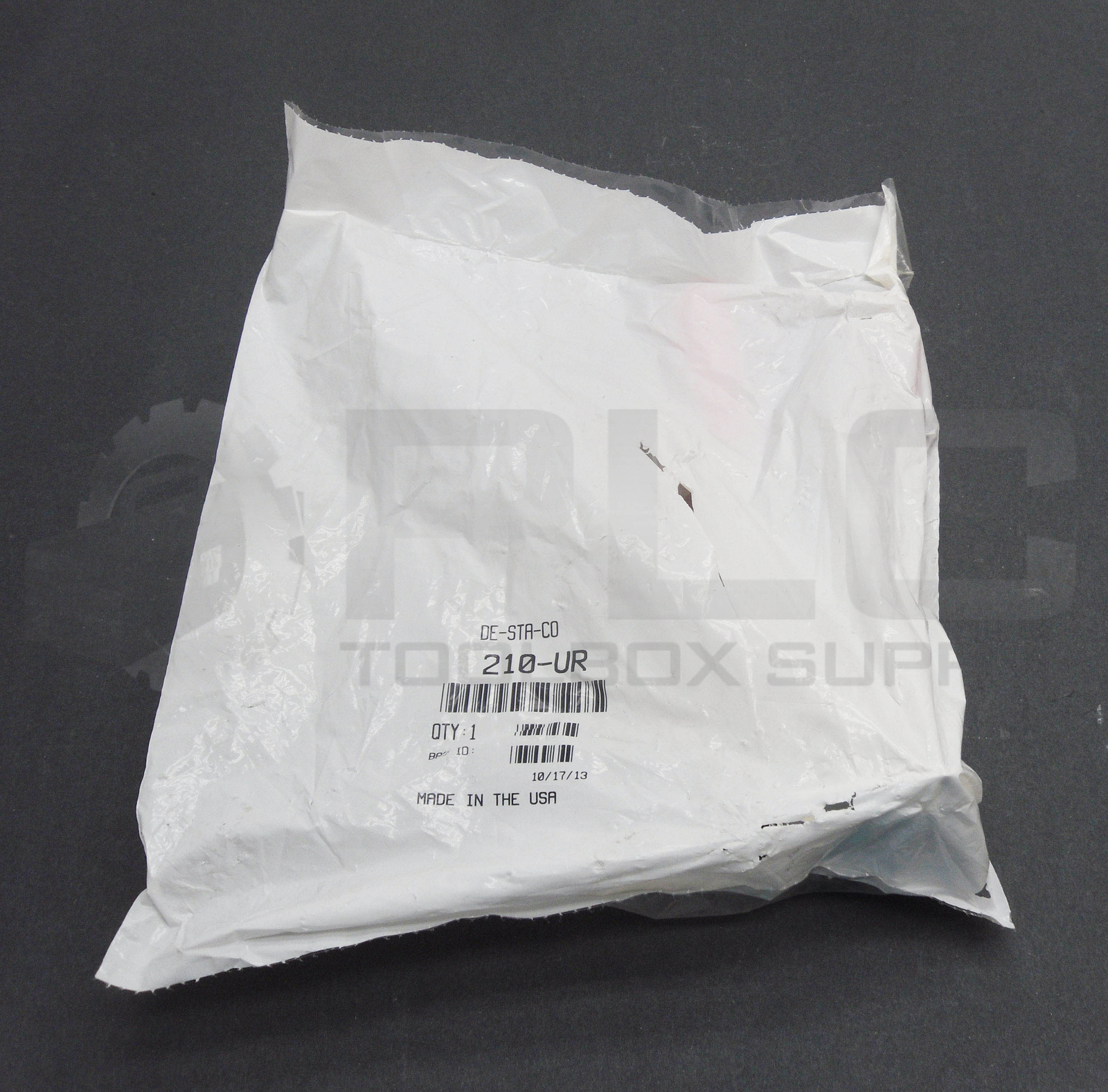 SEALED NEW DE-STA-CO 210-UR TOGGLE HOLD DOWN CLAMP 210-U