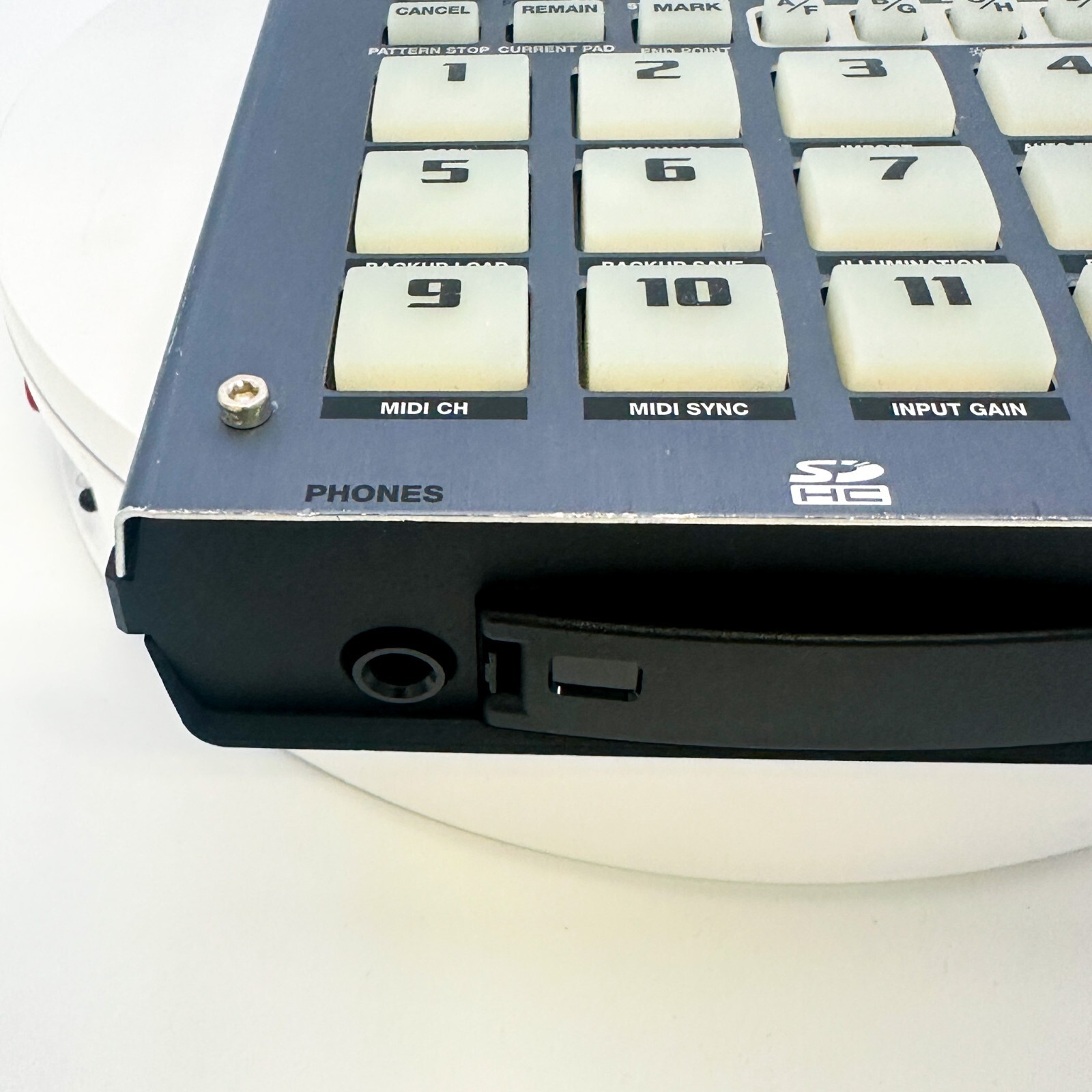 Roland SP-404SX Compact Linear Wave Sampler Tested Good Condition