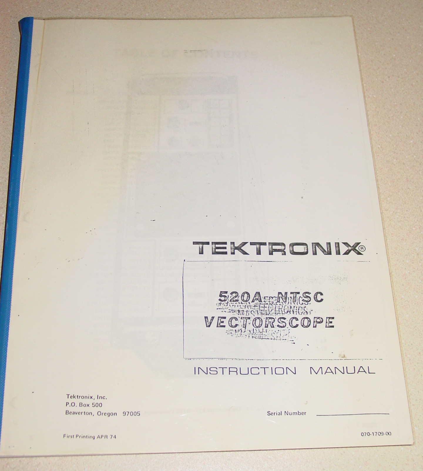 Tektronix 520A NTSC Vectorscope Instruction Manual