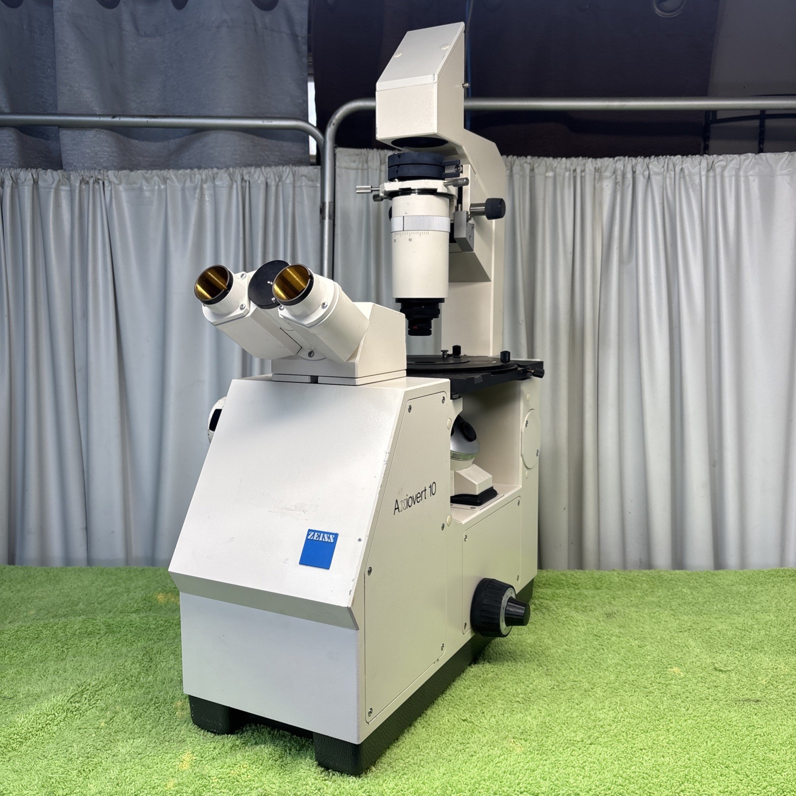 Zeiss microscope Axiovert 10 inverted phase