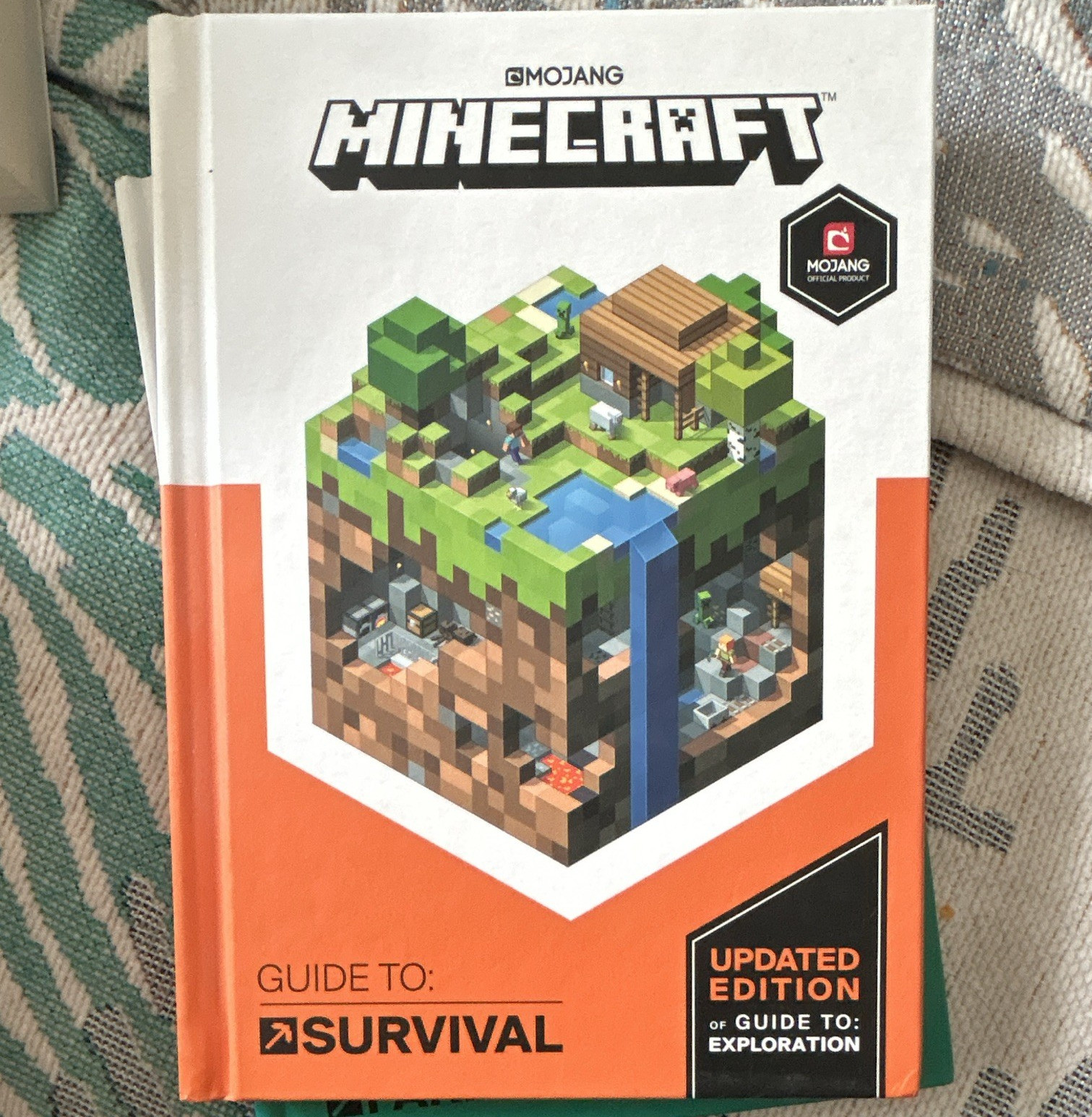 Mojang Minecraft Guide to Survival Updated Edition Illustrated Strategy Guide