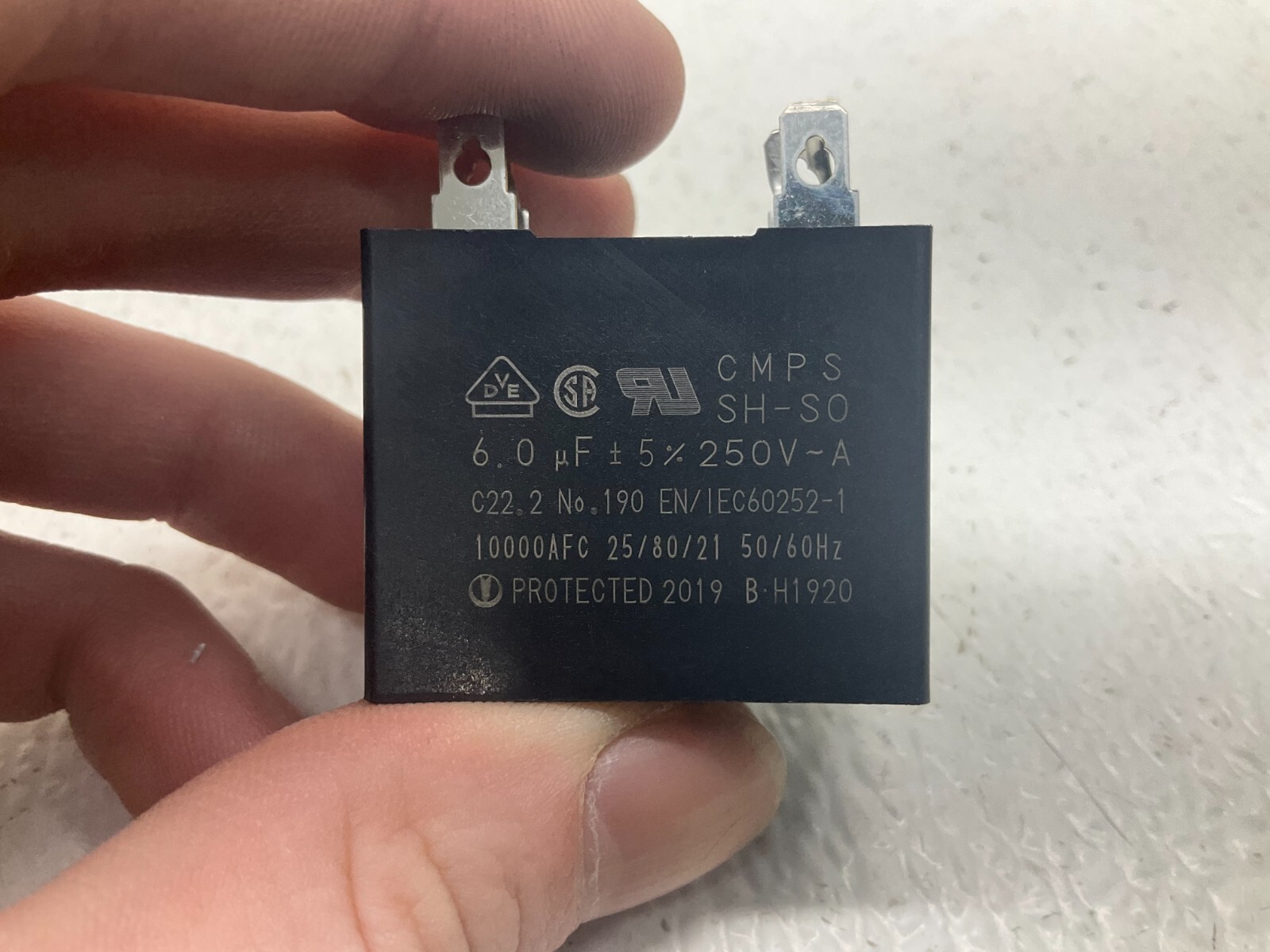 CMPS SH-S0 Capacitor 6 uF 250 V CMPSSHS0 (TSC)