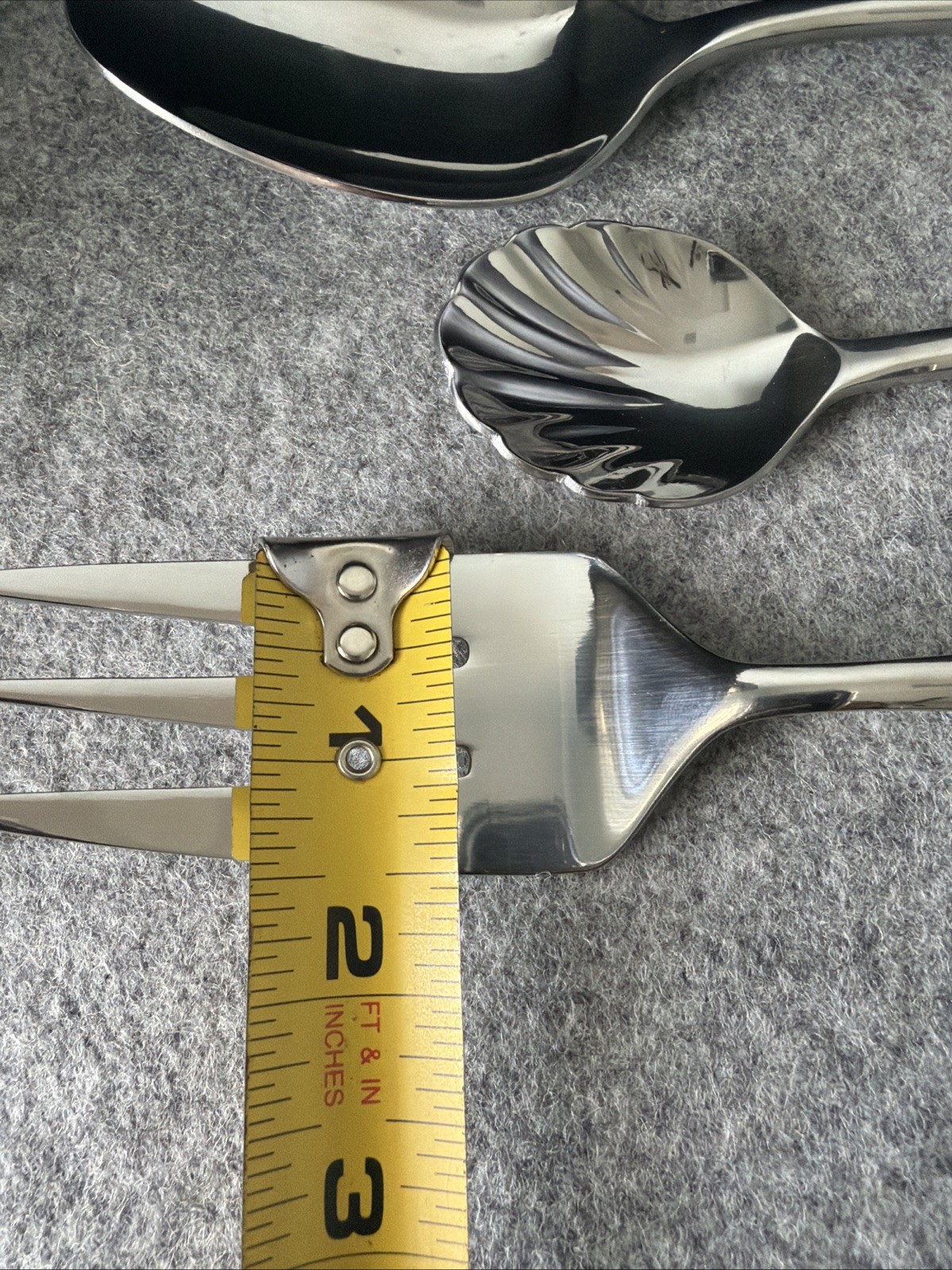 Oneida Taylor Stainless Flatware Heavy Duty Glossy “
