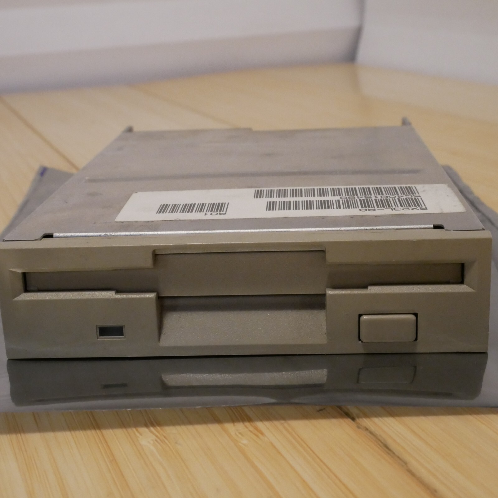 TEAC 3.5 inch Internal Floppy Disk Drive Model FD-235HF Tested & Working - 26
