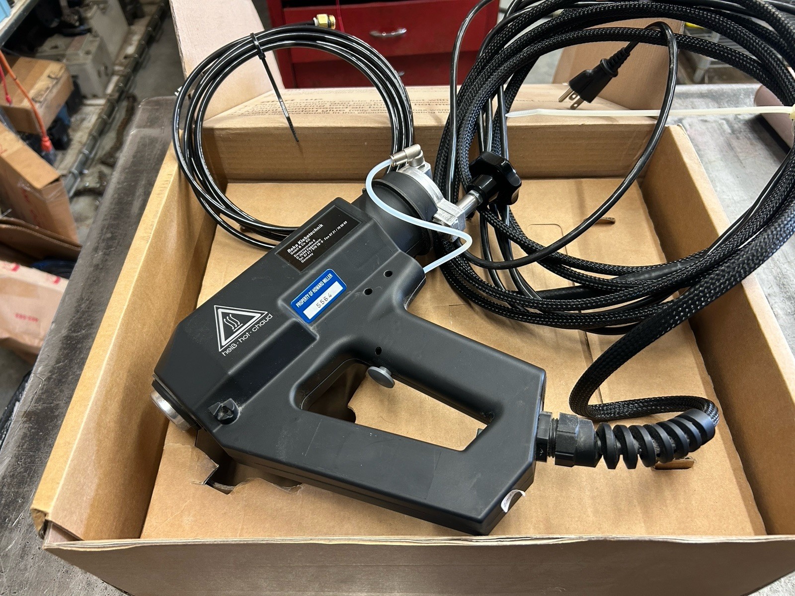 Reka Klebetechnik TR700 Hot Melt Glue Gun. 120V 400W 6bar/90psi New Open Box