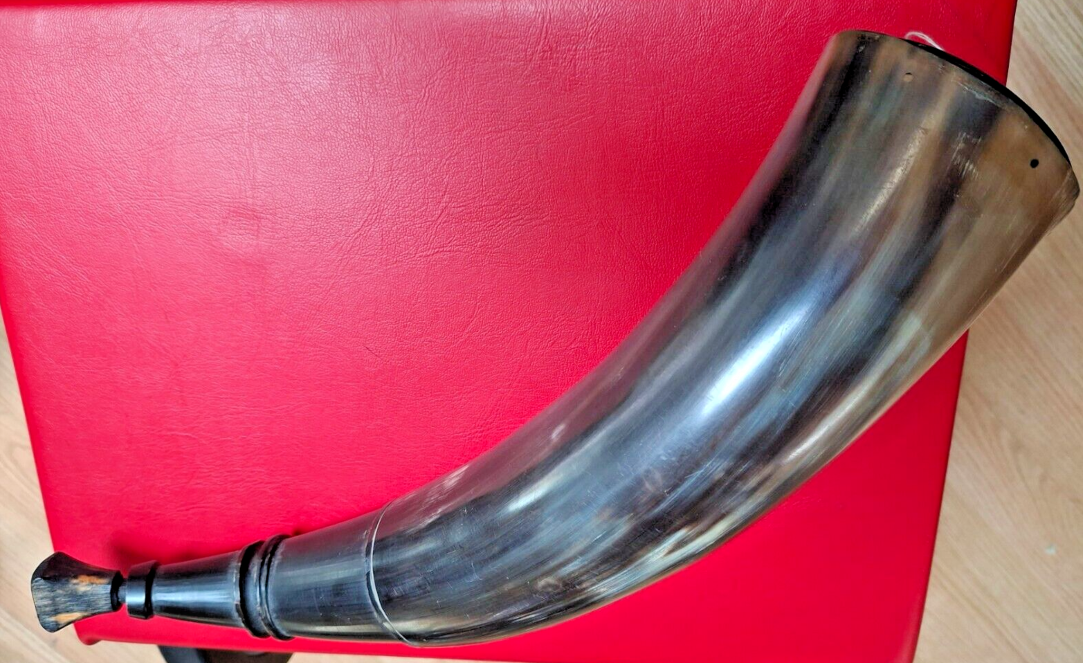 Traditional Early Style Powder Horn. Primitive, Muzzleloader, Blackpowder