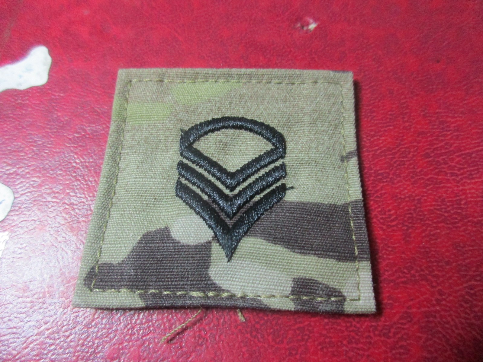 Militaria - Staff Sergeant Cam Insignia
