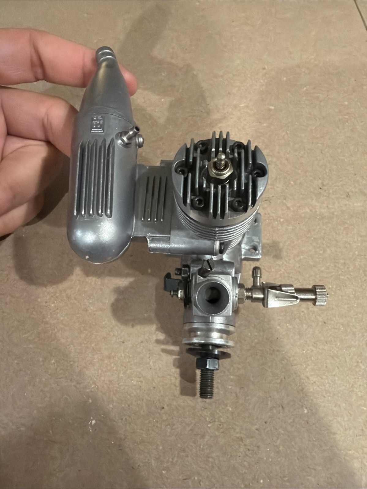 BRAT 28 RC ENGINE WITH MUFFLER
