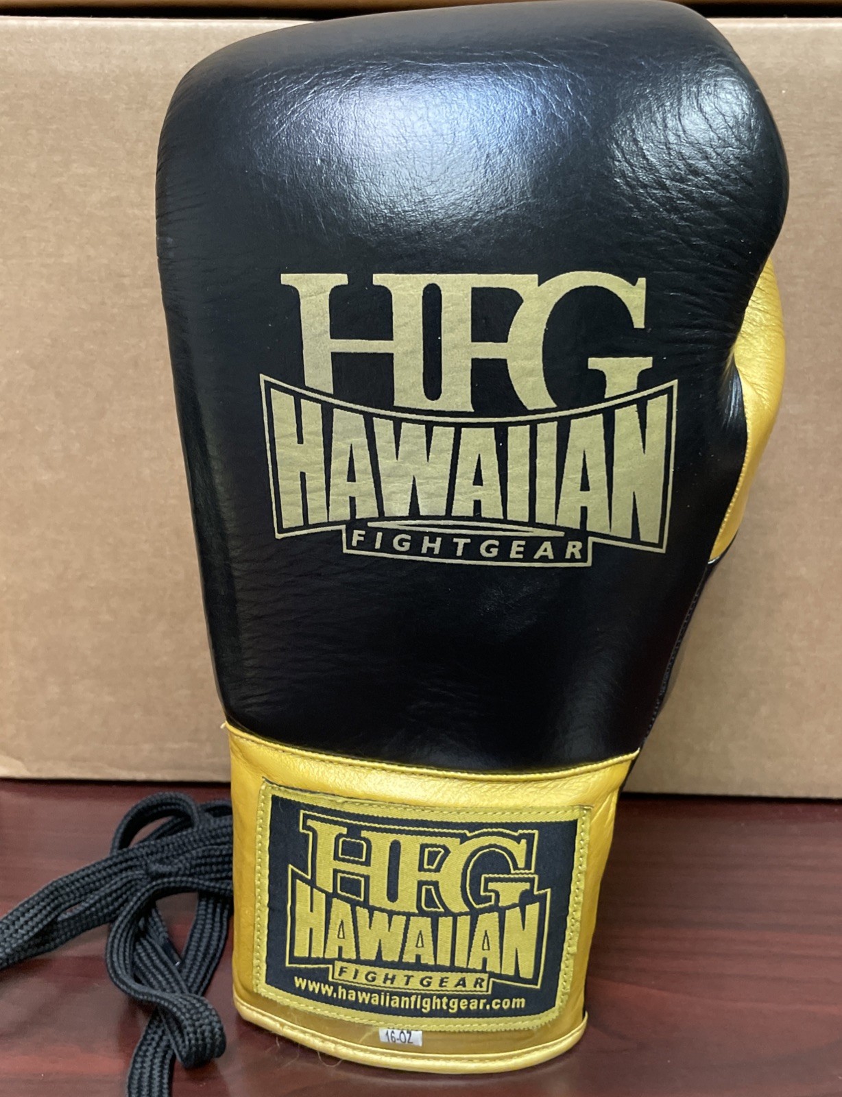 Hawaiian Fight Gear Training Boxing Glove Left Hand Only Black Gold 16oz Lace
