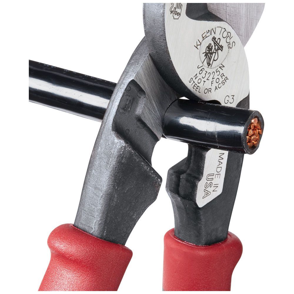 Klein Tools J63225N Journeyman™ High Leverage Cable Cutter with Stripping