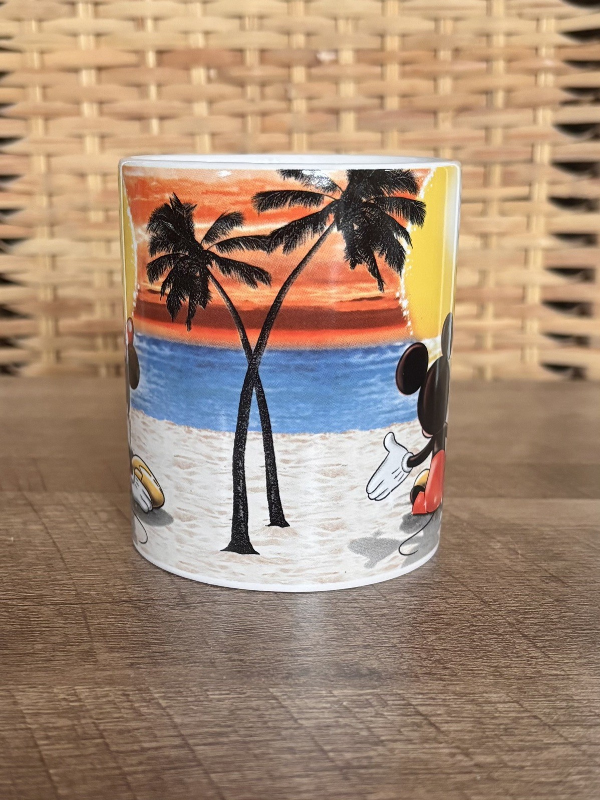 Disney Jerry Leigh Mickey & Minnie Mouse Watching Sunset Mug