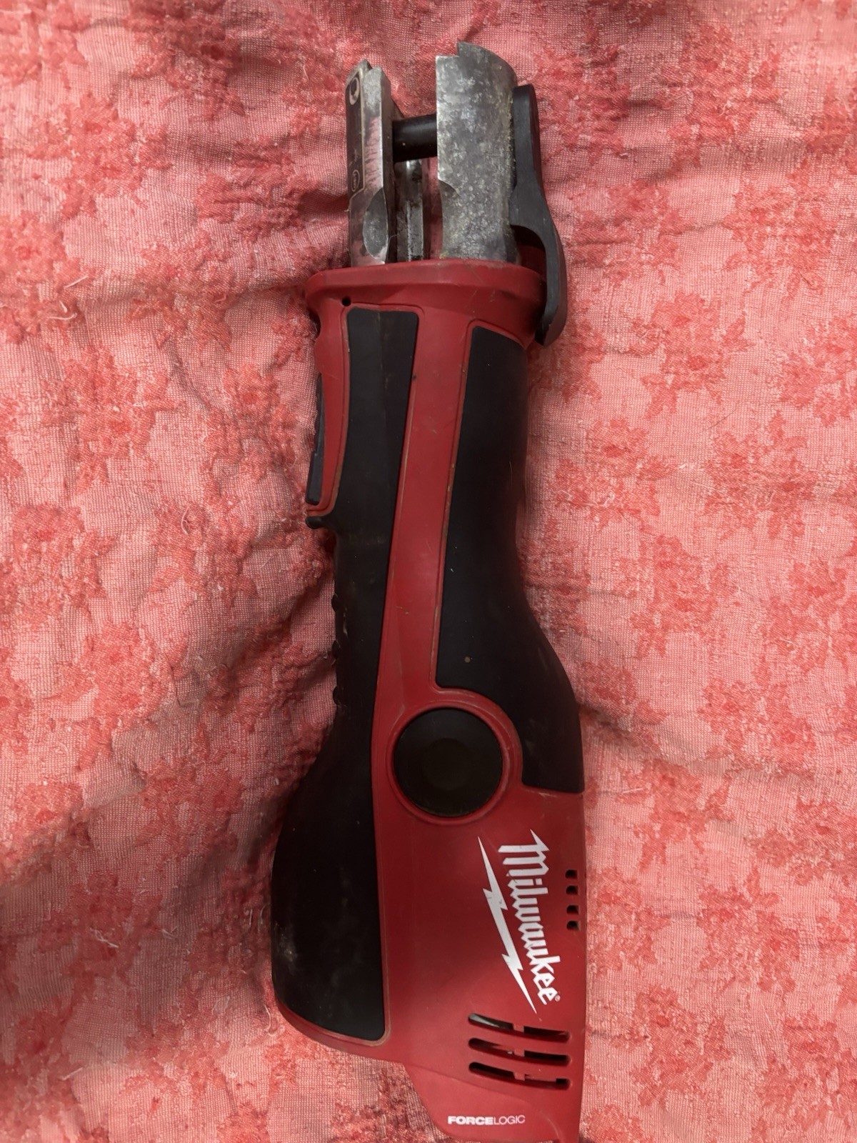Milwaukee Vega Crimp Tool
