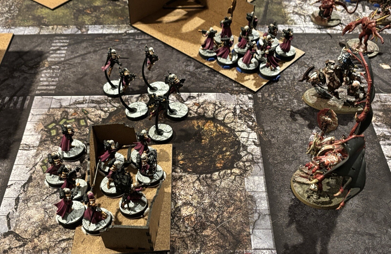 Warhammer 40K Terrain scenery Modular Pariah Nexus WITH BASES