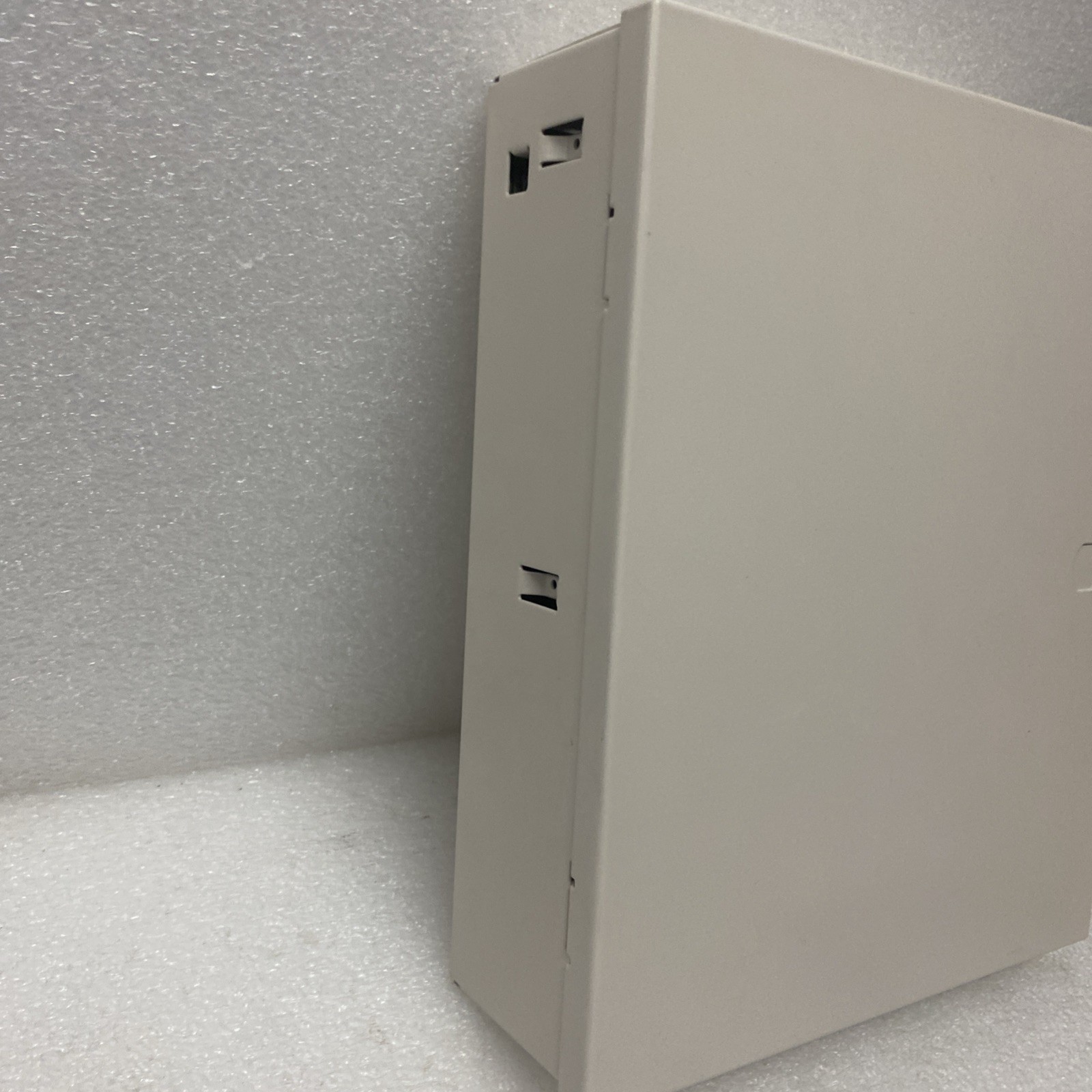 GE Interlogix Concord 4 60-806 / 60-806-95R Security Control Panel
