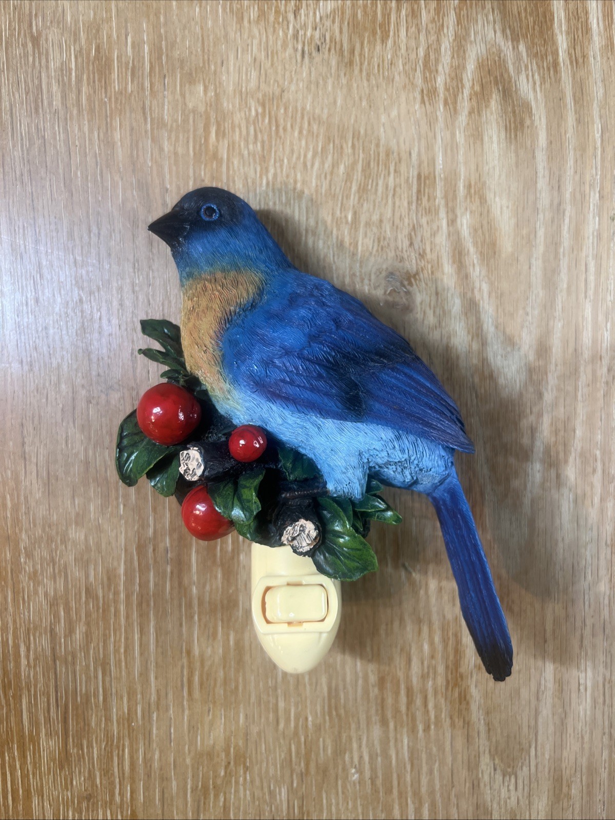 Nature's Window Night Light Bluebird Red Berries Vintage