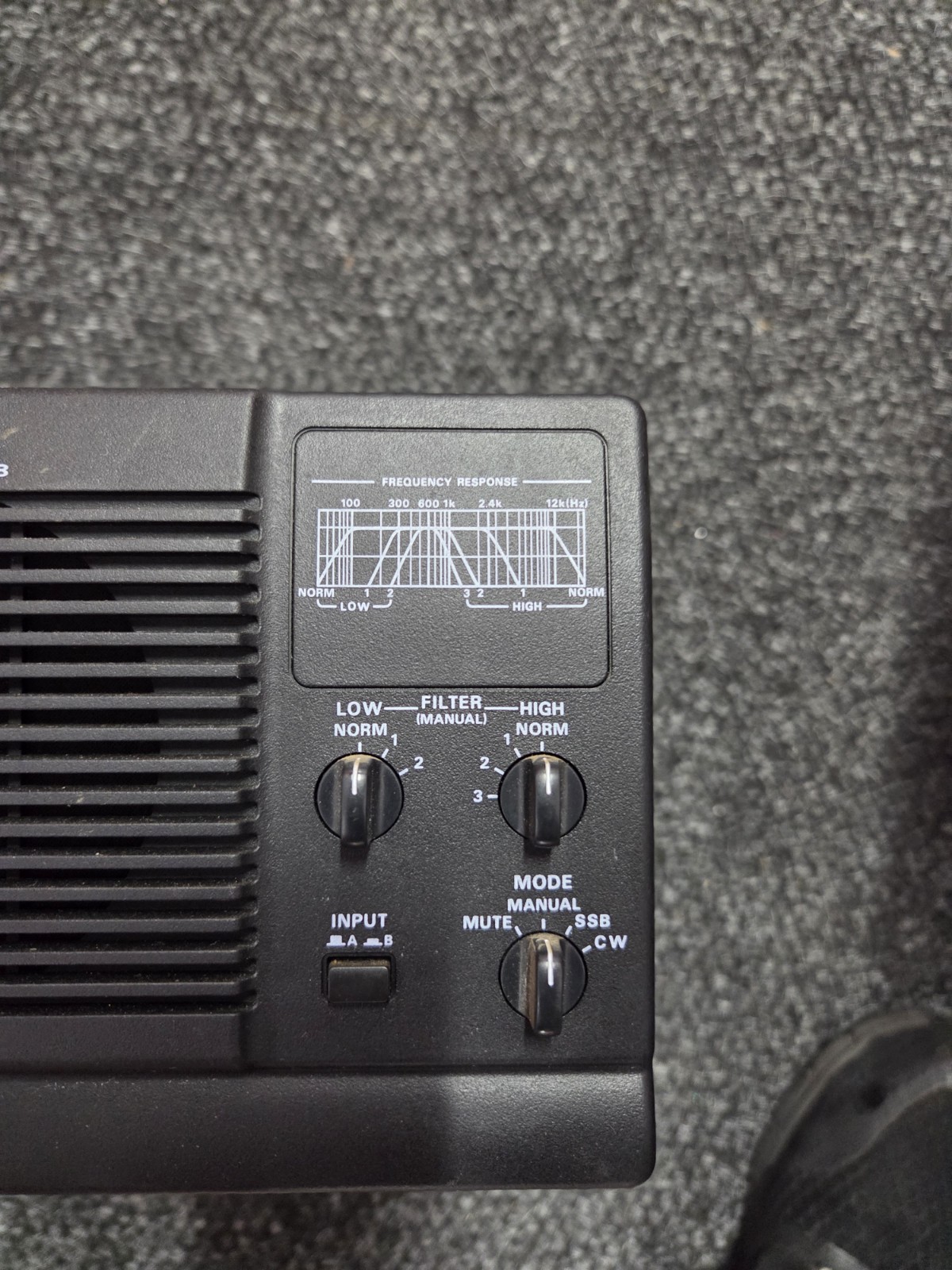 Yaesu SP-8 External Speaker Black w/ Frequency Response Filter, Mute, RCA