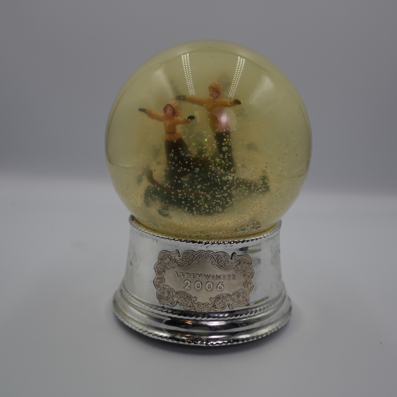 White Barn Aspen Winter 2006 Ski Jumping Snow Globe Music Box Collectibles Decor