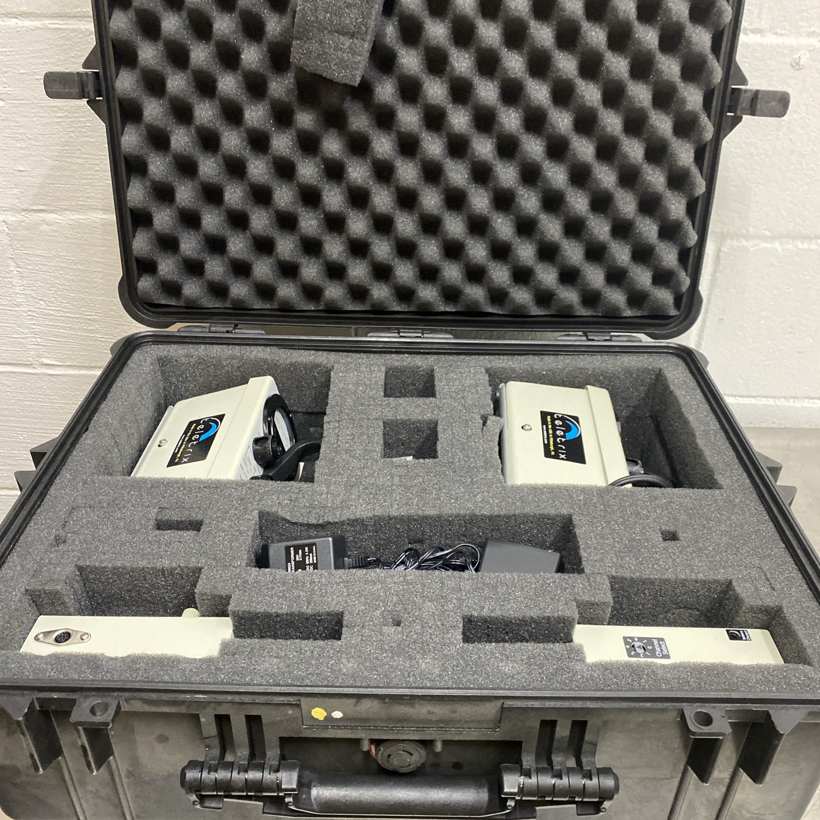 Teletrix TXR-2A Radiation Simulator And TXT-2A Remote Controller