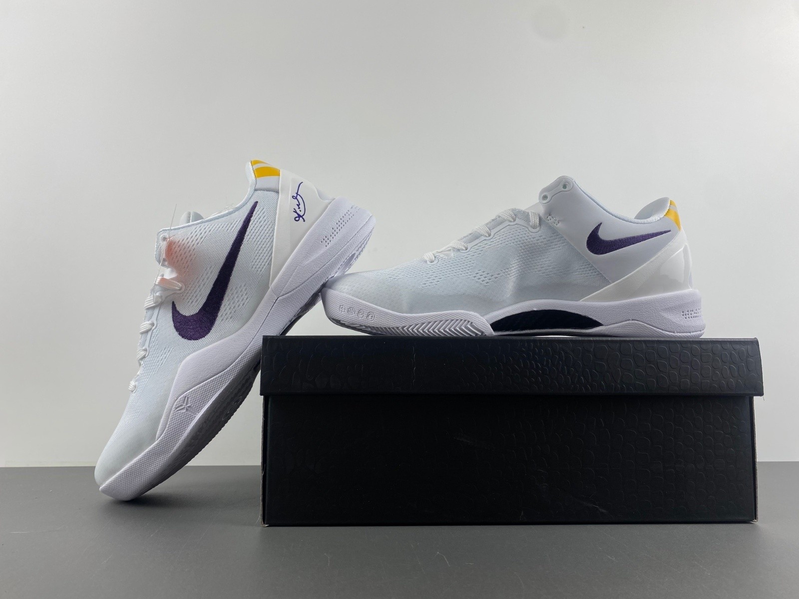 HF9550-100 Kobe VIII 8 Protro Lakers Home White Court Purple Gold