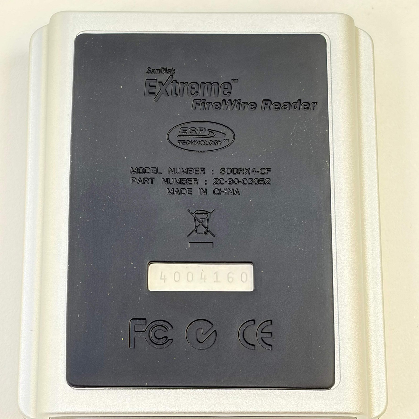 Sandisk SDDRX4-CF Extreme FireWire Reader