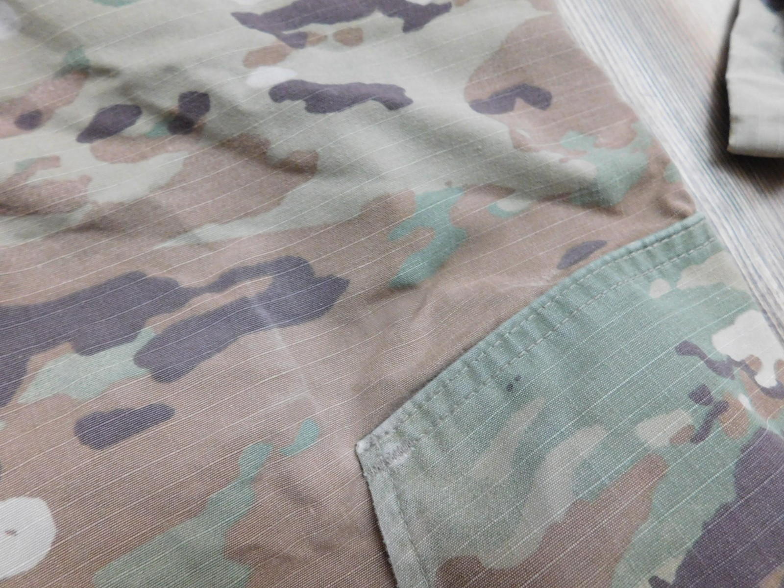 US ARMY OCP PANTS SIZE SMALL - X SHORT
