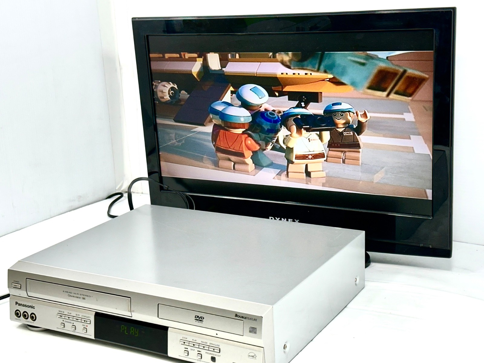 Panasonic PV-D4733S VCR/DVD Combo Player VHS Recorder Double Feature - TESTED