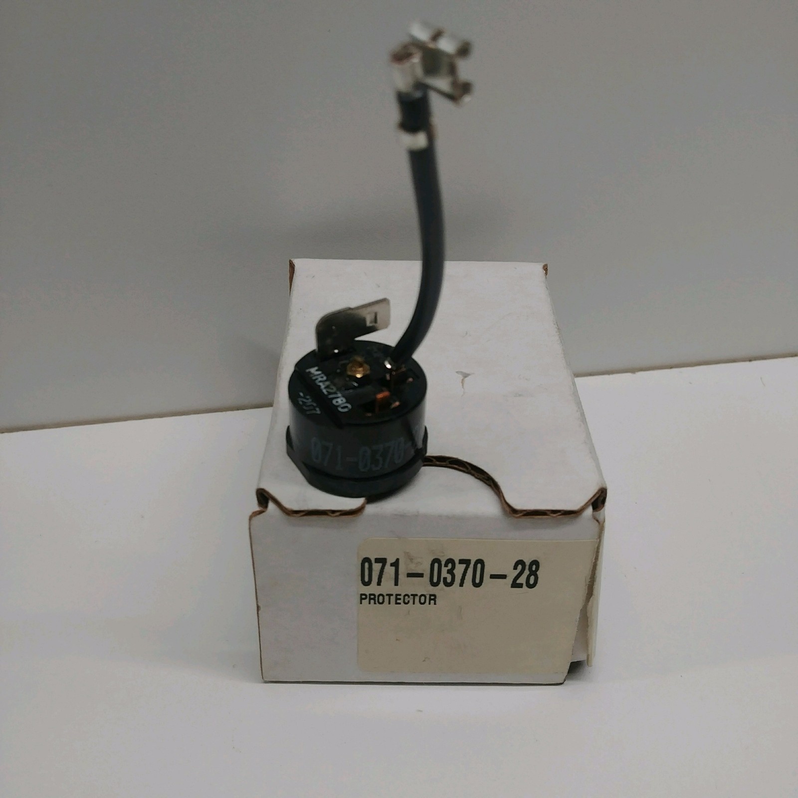 NEW OLD STOCK! COPELAND MOTOR PROTECTOR 071-0370-28