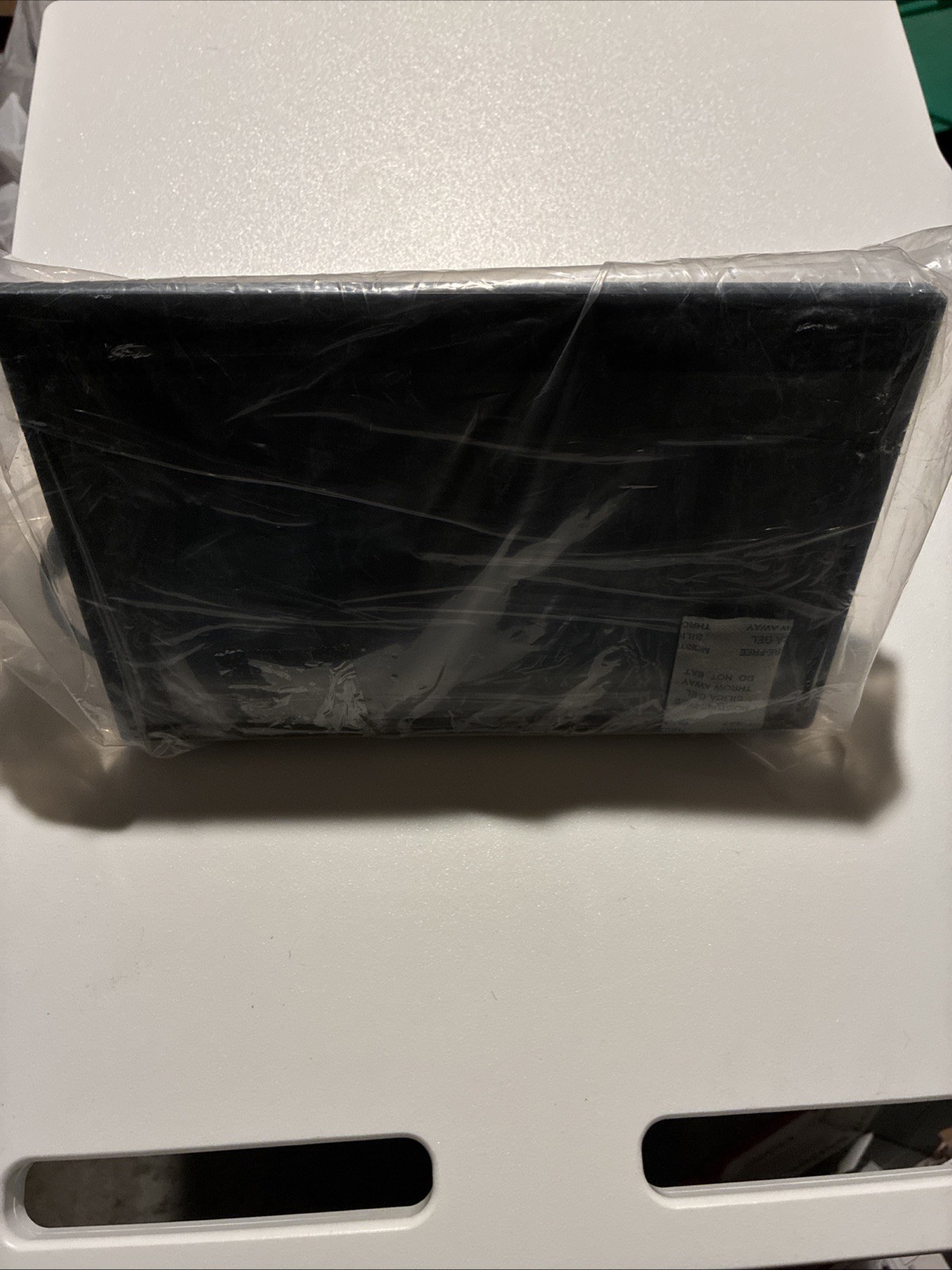 XENIAL POS Point-Of-Sale TERMINAL MONITOR P-11102(FeDP) P/N: 2300-OCS - NEW
