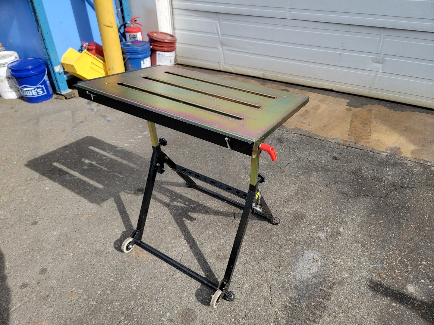 Nomad 30" x 20" Portable Welding Workbench Table