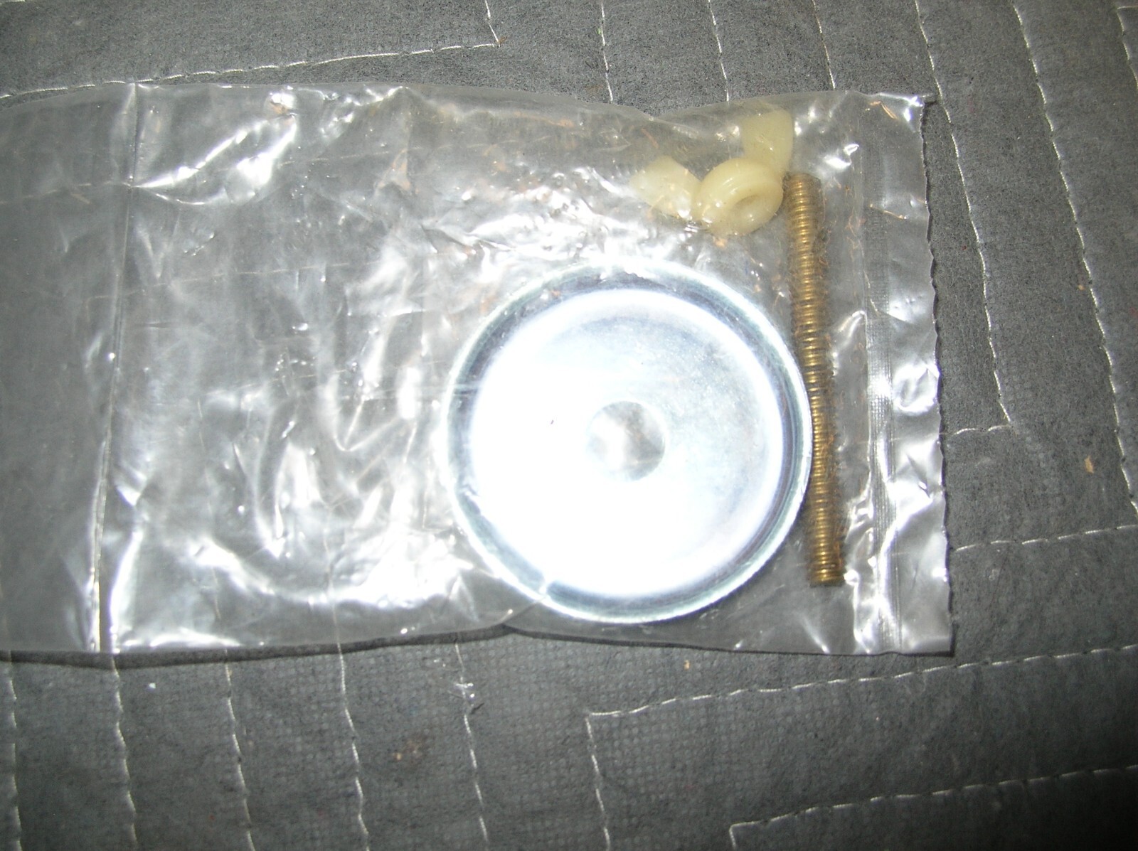 Speakman #G66-0110 Deck Plate Hardware *NOS*