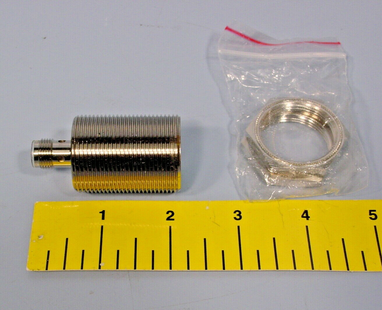 Pepperl+Fuchs NBB10-30GM40-Z0-V1 Inductive Proximity Sensor 5 - 60Vdc 10mm Dis