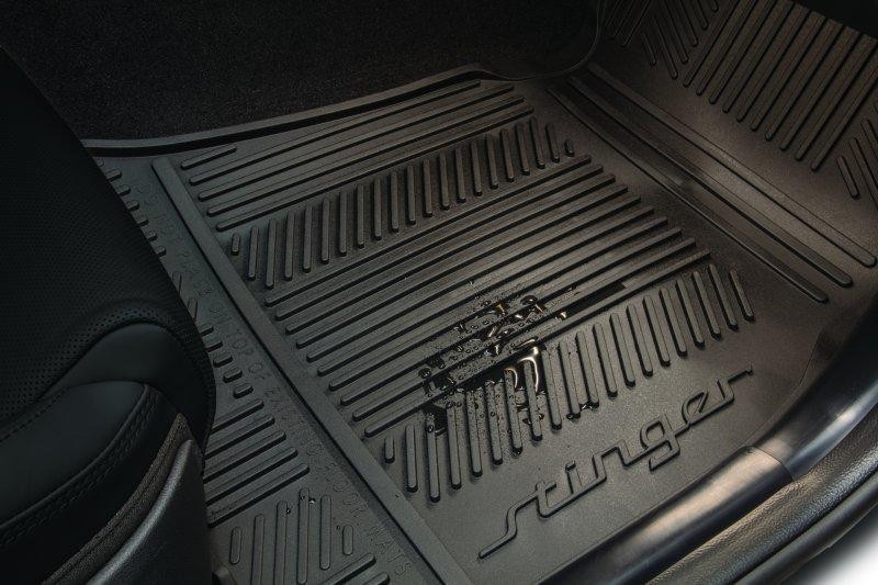 OEM 2018 - 2023 Kia Stinger AWD ALL WEATHER RUBBER FLOOR MATS SLUSH MAT 4 PC Set