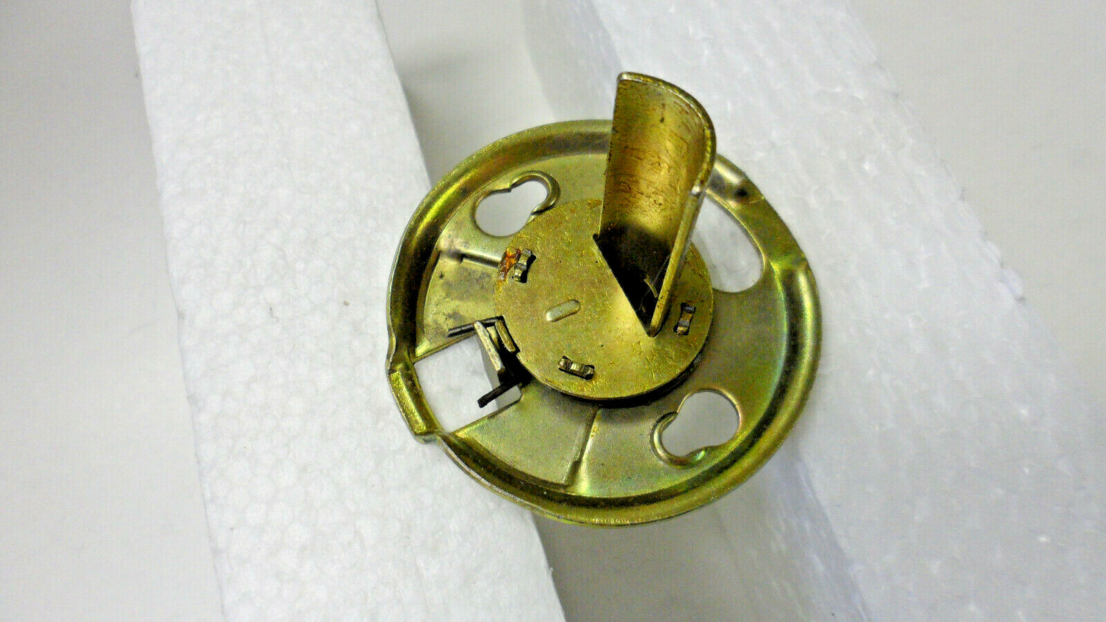 Weslock #12720 spring latch & spring spindle for most interior passage & privacy