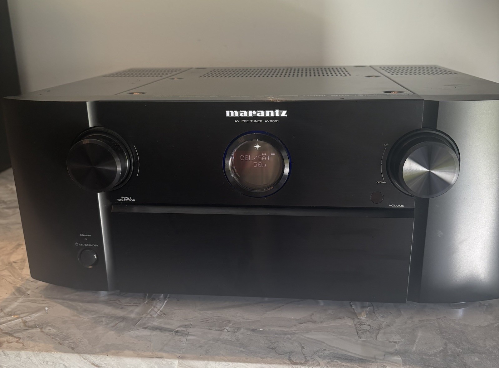 Marantz AV8801 11.2 Channel Home Theater Preamplifier/Processor FULLY FUNCTIONAL