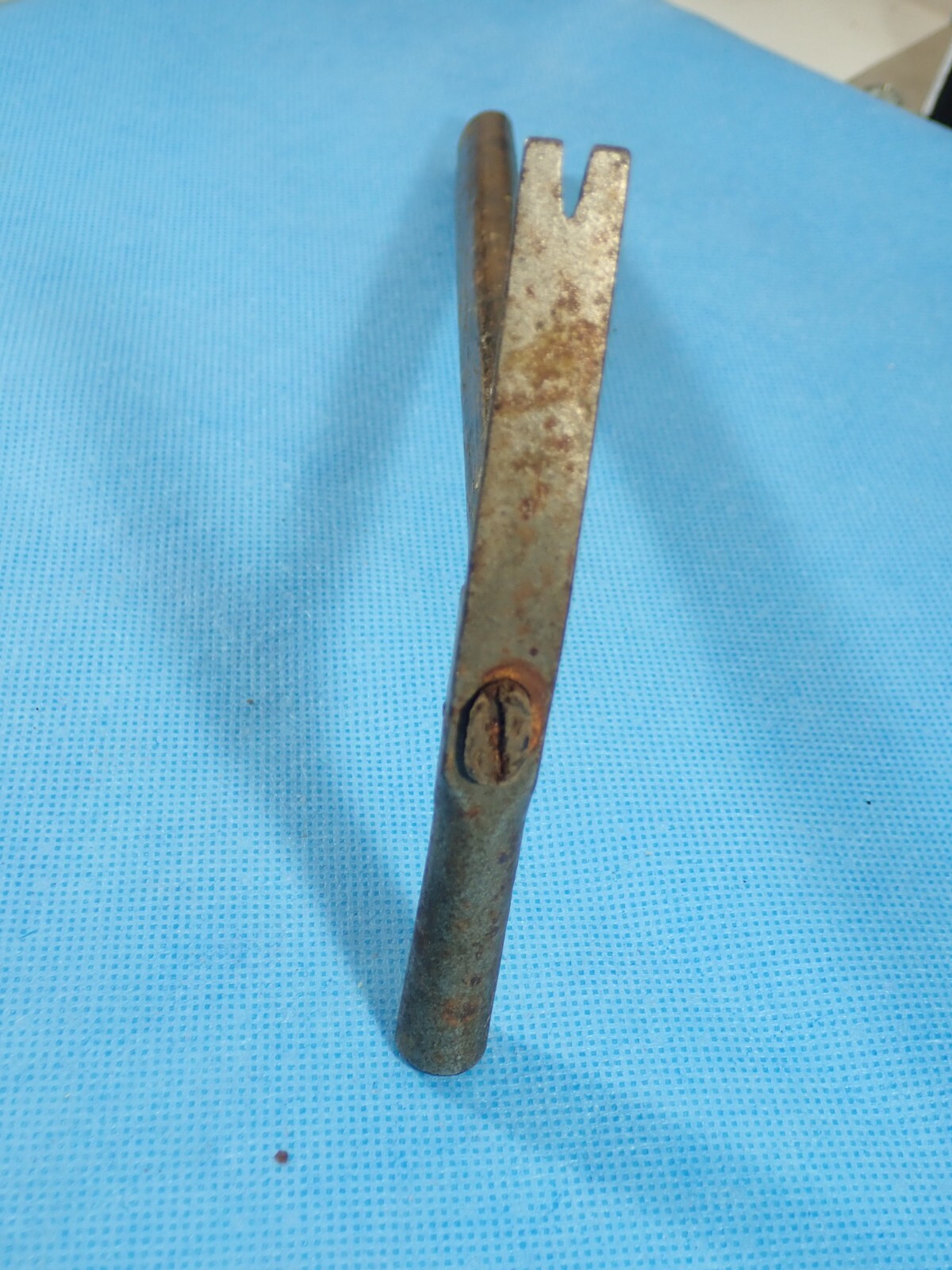 vintage tack hammer 5 oz. with claw