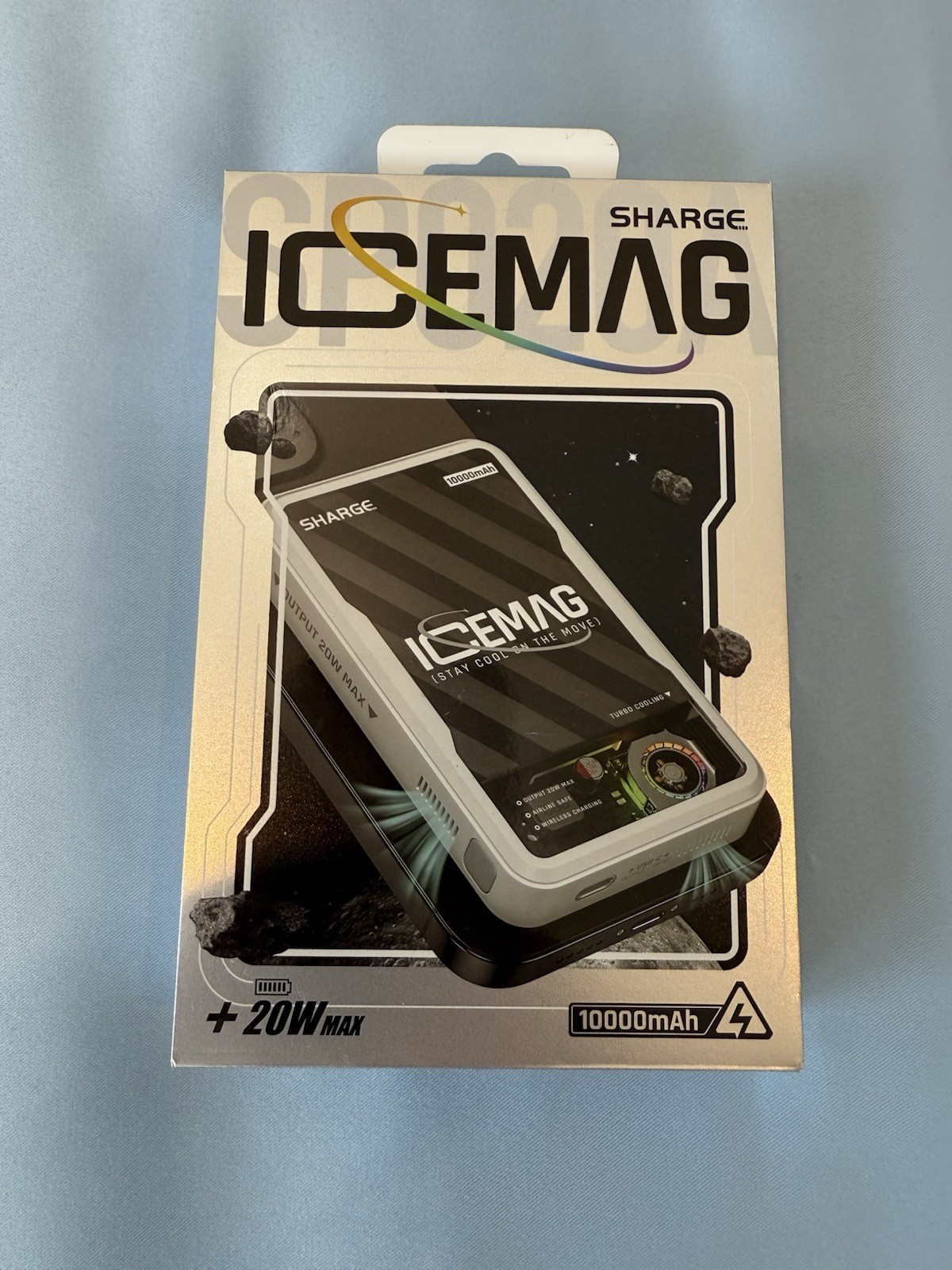 ICEMAG Magnetic Power Bank, World's First 10000mAh Battery Pack with Active C...