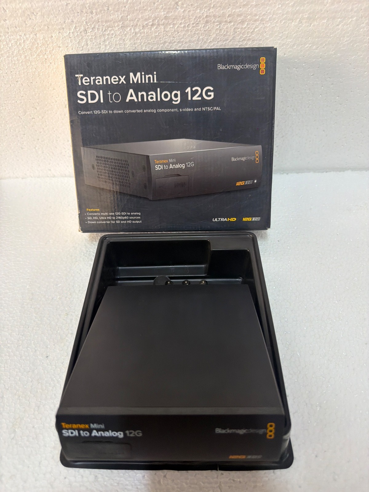 Blackmagic Design Teranex Mini SDI to Analog 12G Converter
