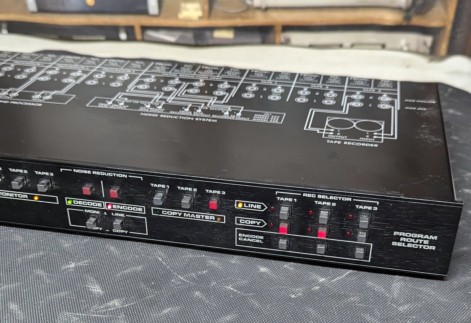 DBX 400X program route selector (switchbox). Used but still works