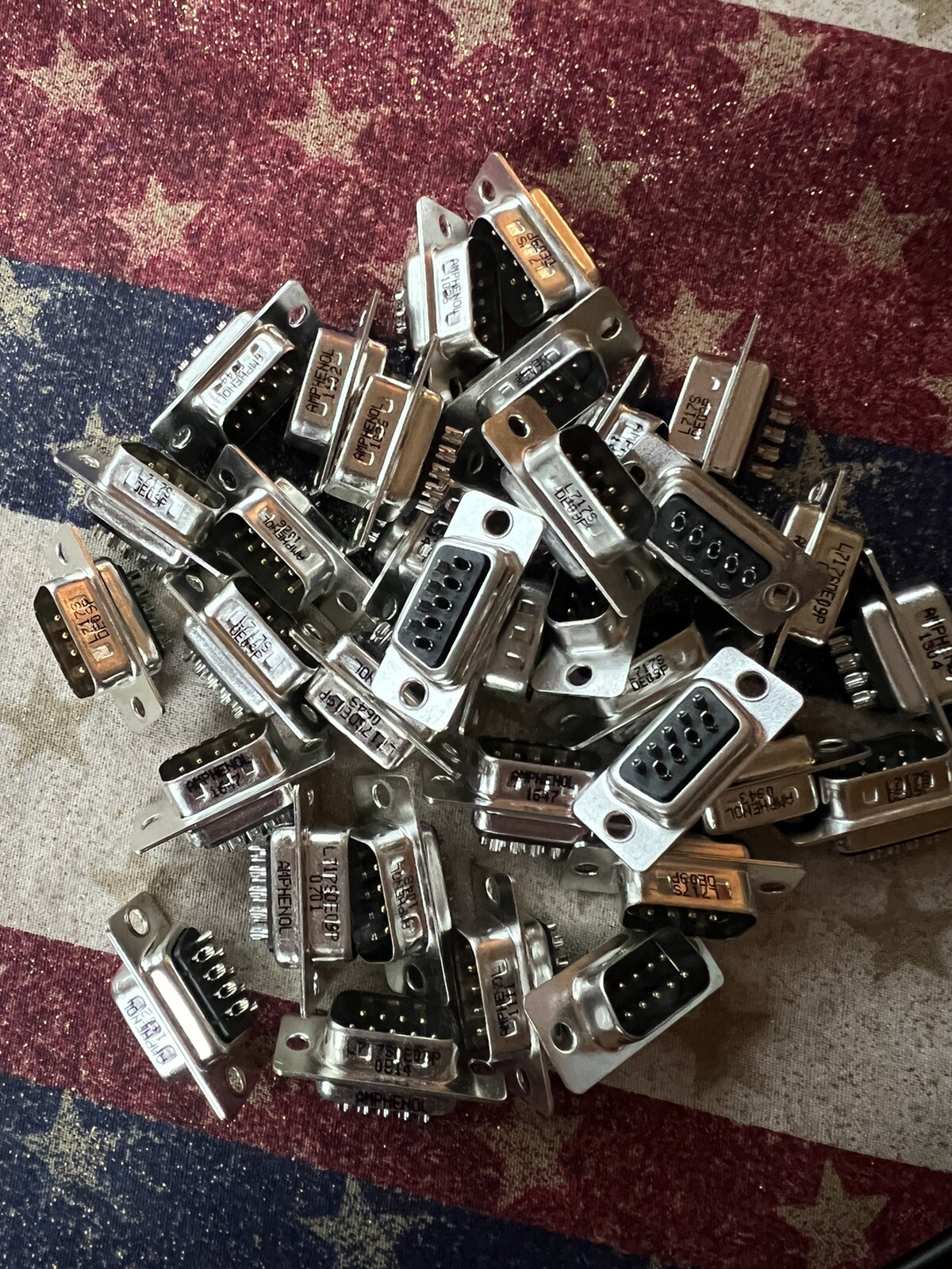 **  Quantity  3  **  AMPHENOL L717SDE09P  9P 9 pin male