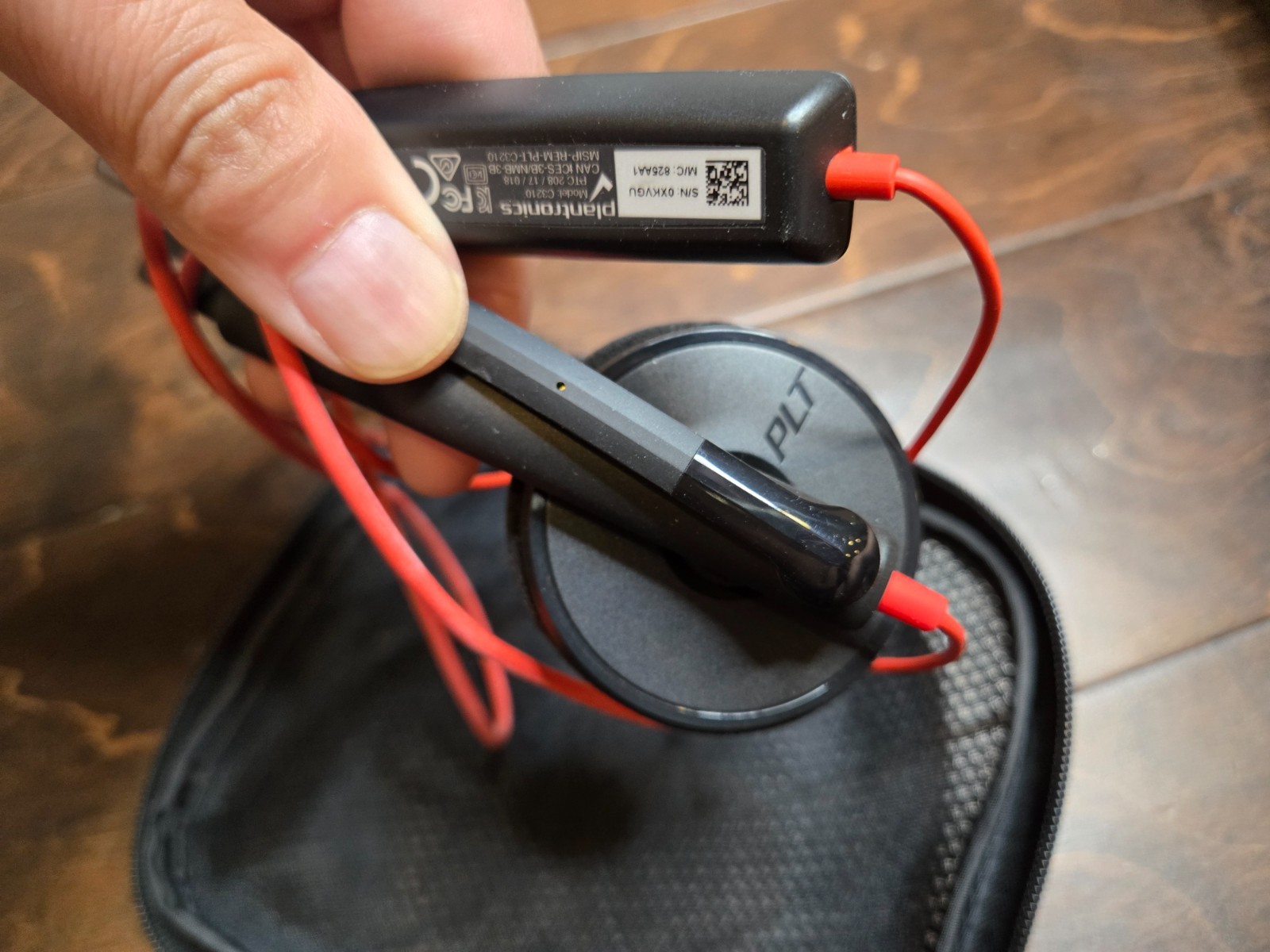 Plantronics Blackwire C3210 USB-A Over The Ear Headset
