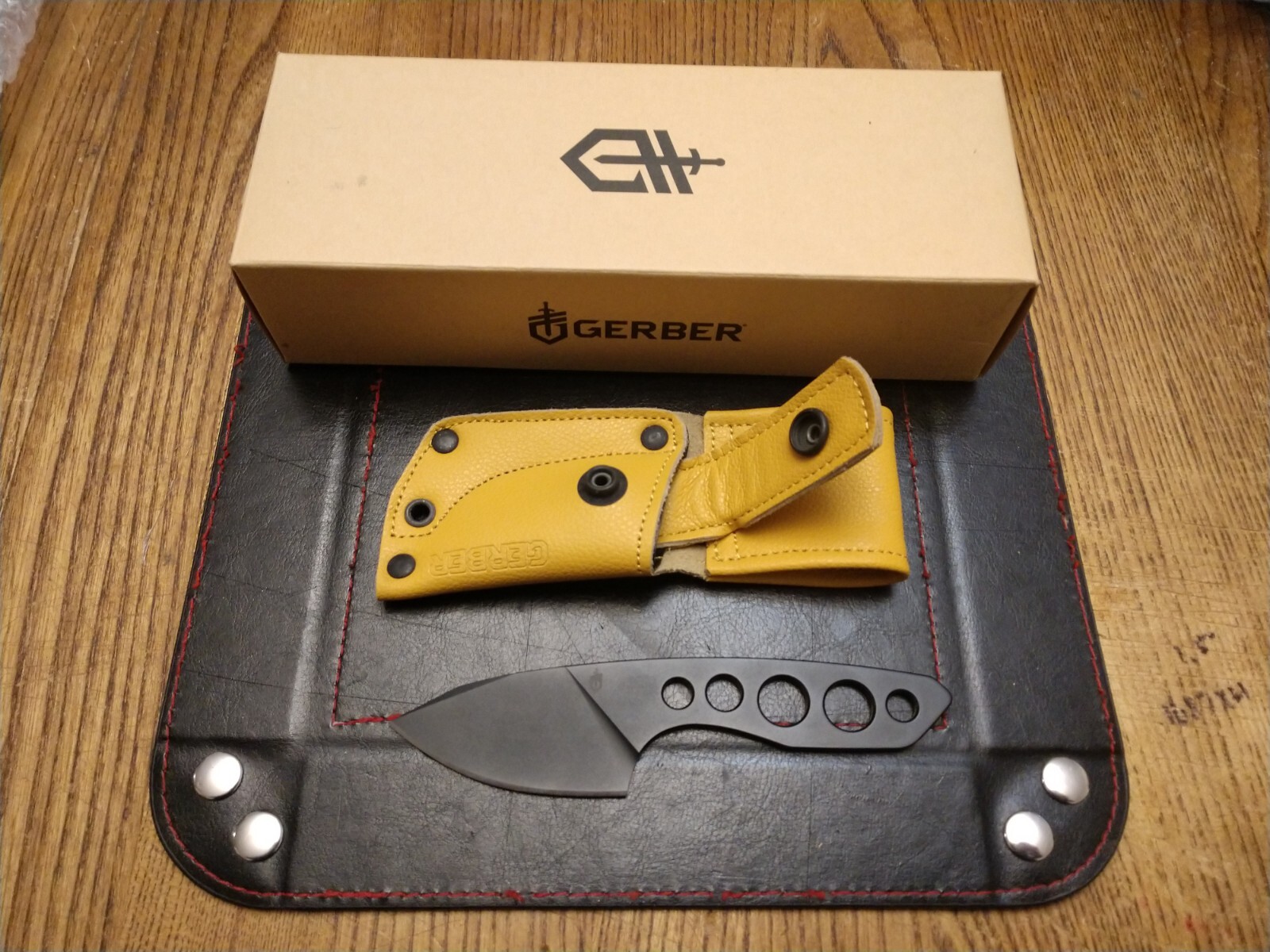 Gerber Dibs Fixed Blade Knife Leather Sheath 2.5" 440A SS Blade 2.2 OZ